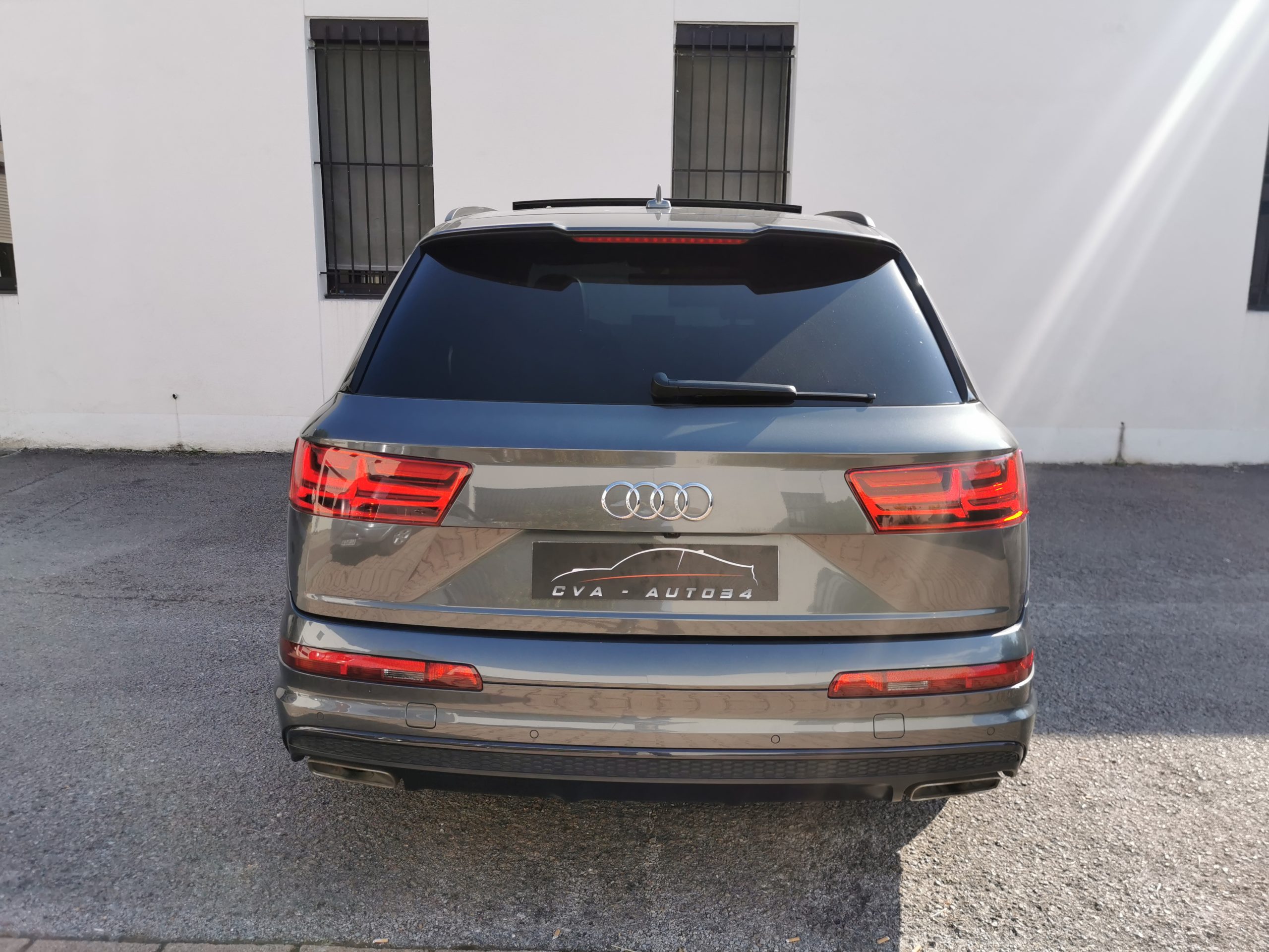 AUDI Q7 3.0L TDI 231CH QUATTRO S-LINE S-TRONIC