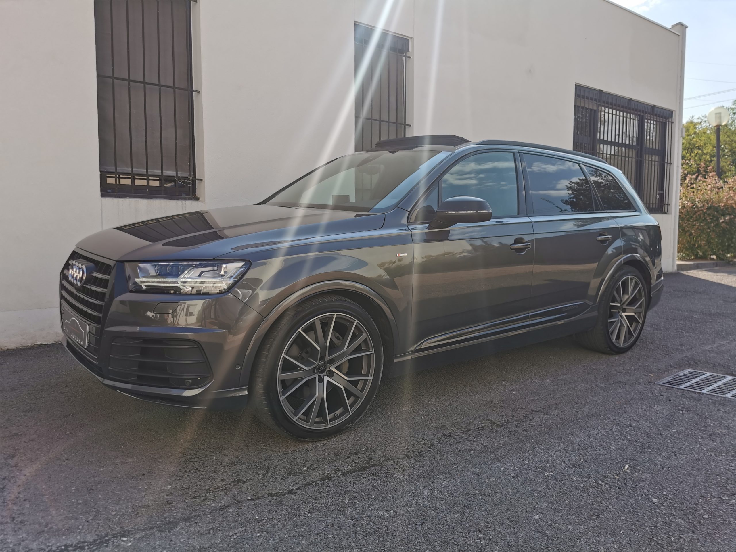 AUDI Q7 3.0L TDI 231CH QUATTRO S-LINE S-TRONIC