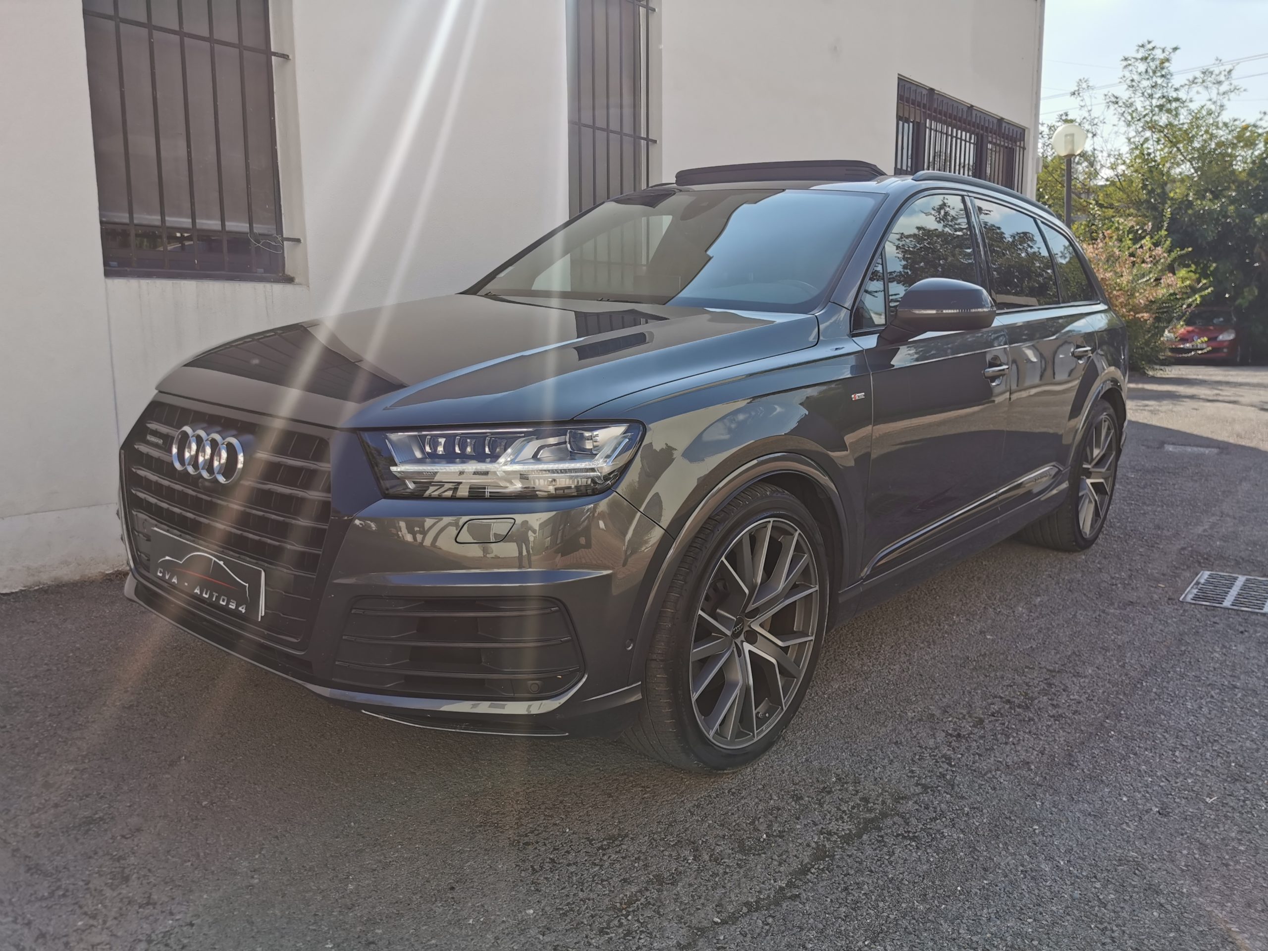 AUDI Q7 3.0L TDI 231CH QUATTRO S-LINE S-TRONIC