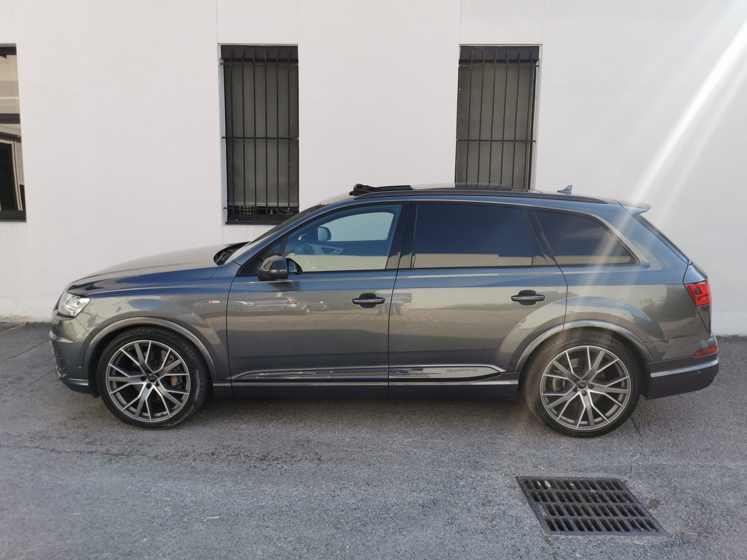 AUDI Q7 3.0L TDI 231CH QUATTRO S-LINE S-TRONIC
