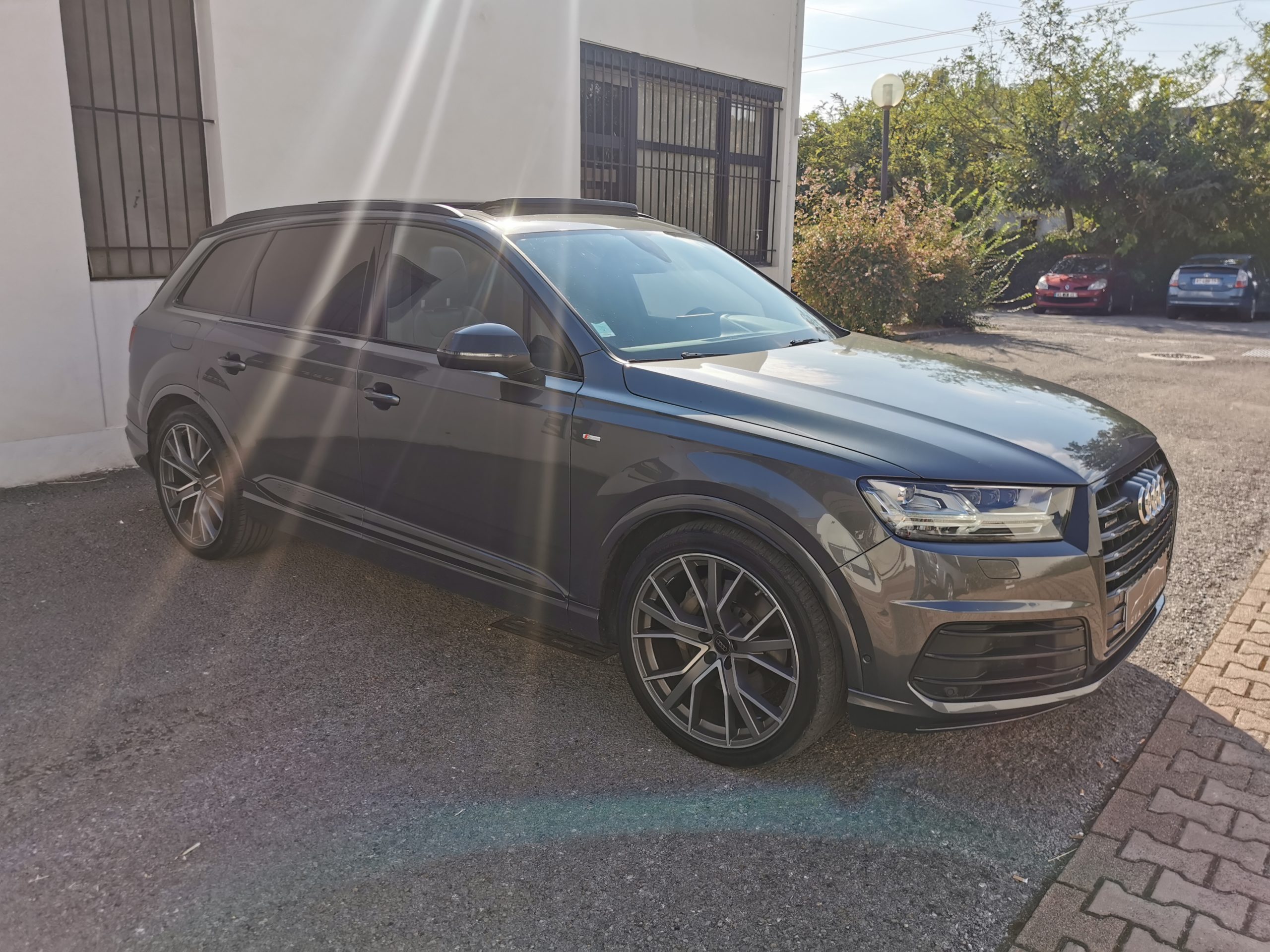 AUDI Q7 3.0L TDI 231CH QUATTRO S-LINE S-TRONIC