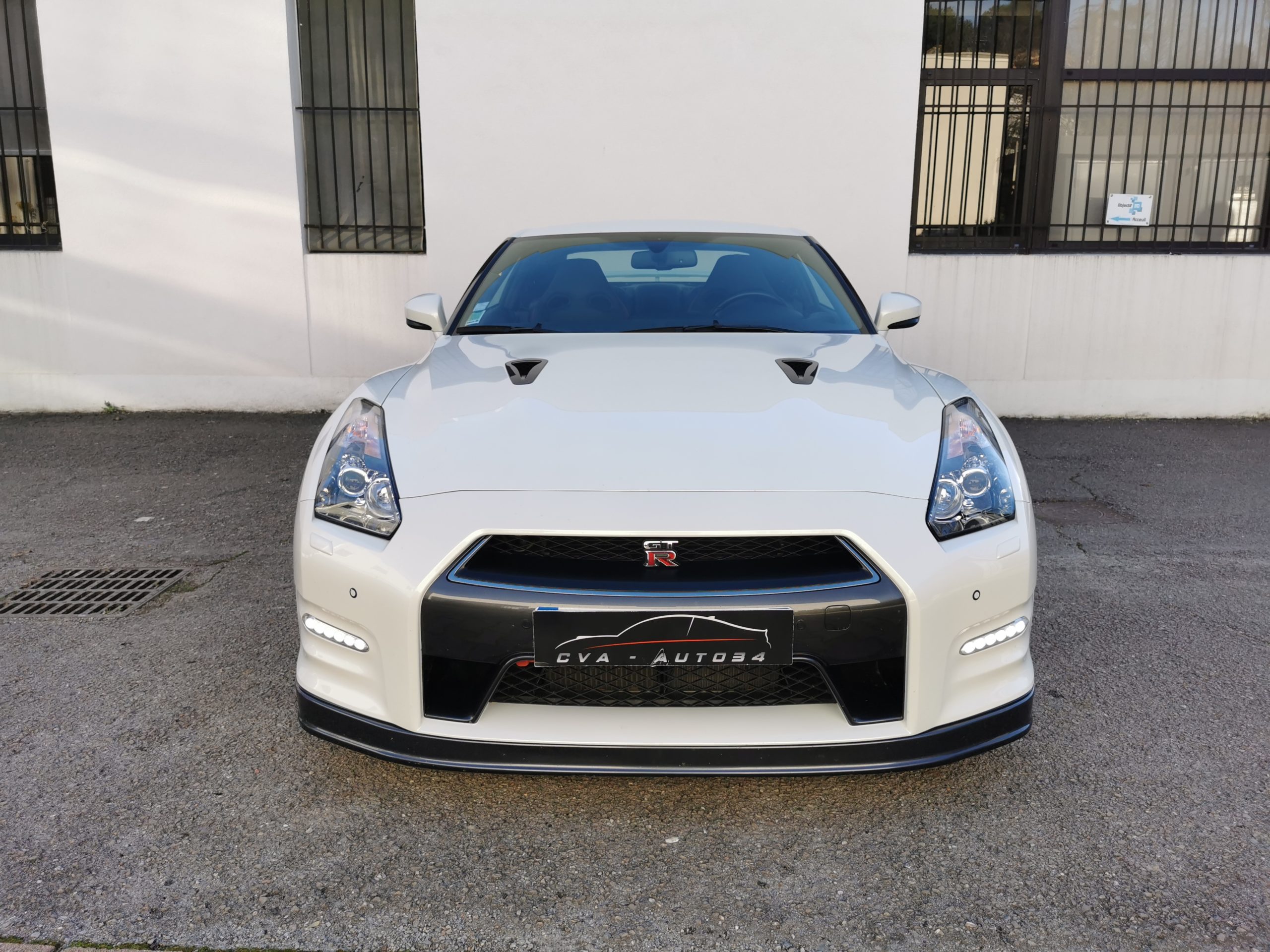 NISSAN GT-R 3.8L V6 610CH BLACK EDITION
