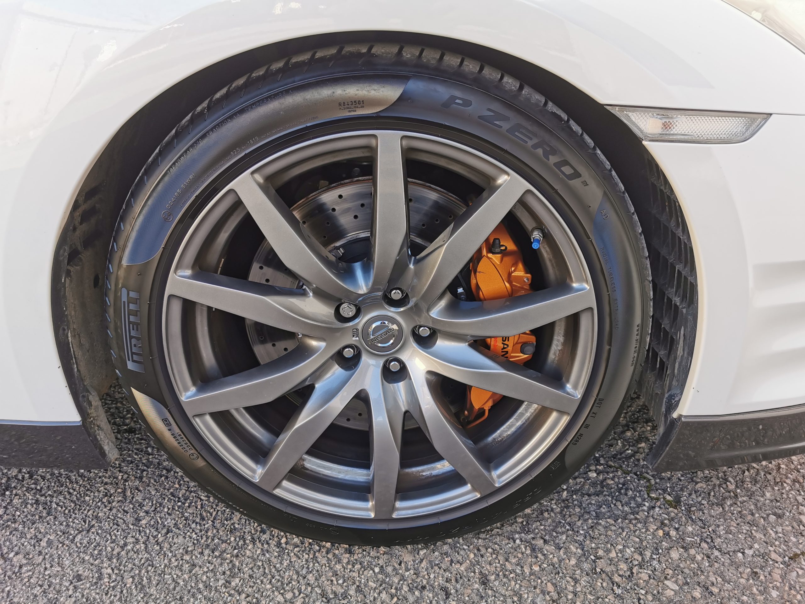 NISSAN GT-R 3.8L V6 610CH BLACK EDITION