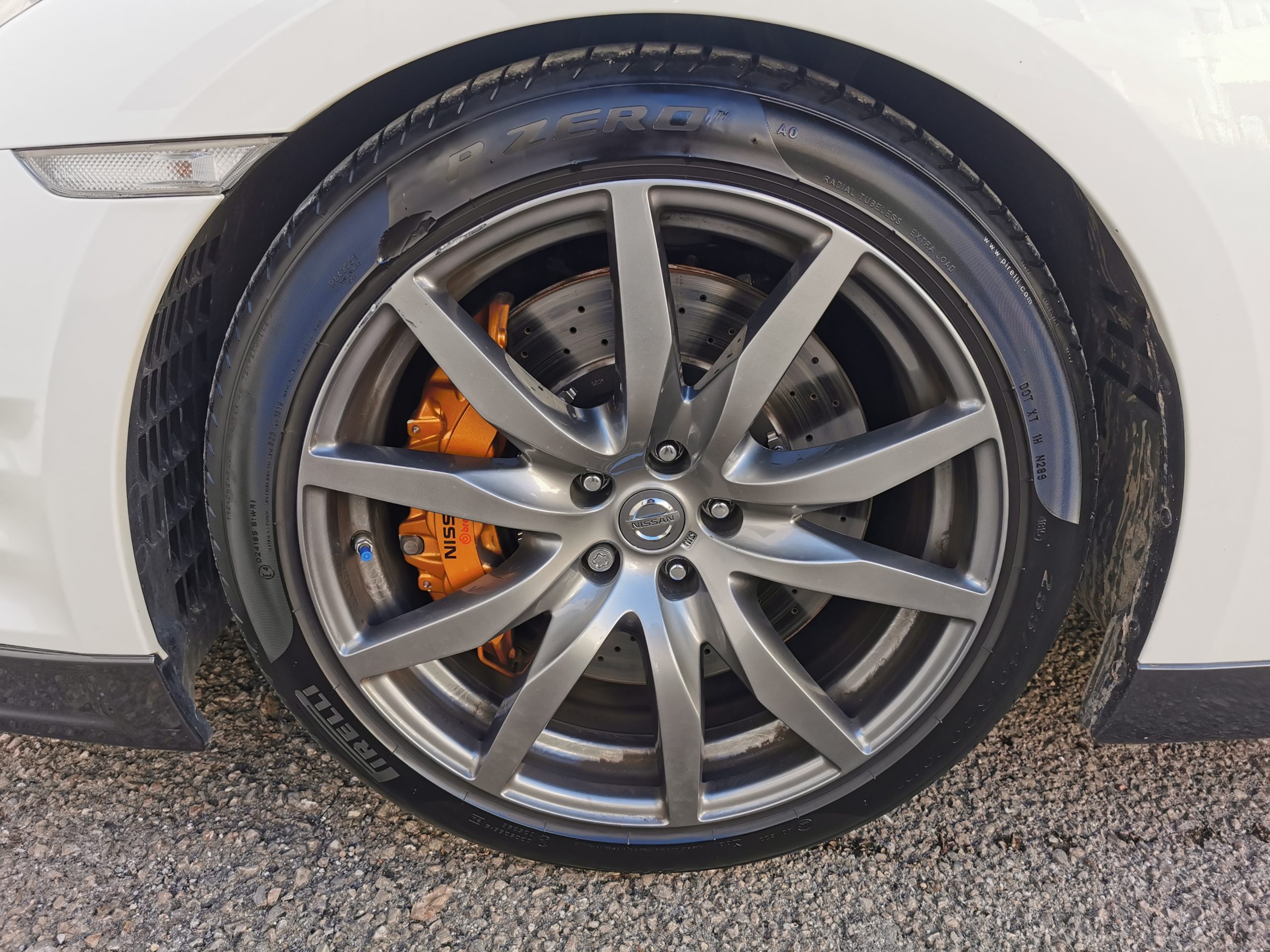 NISSAN GT-R 3.8L V6 610CH BLACK EDITION