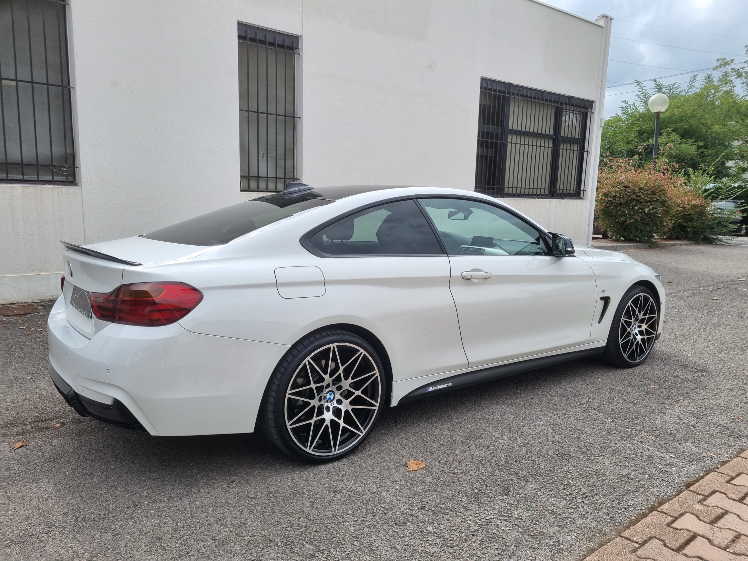 BMW 435D 313CH PACK M Performance LOOK M4 (Unique et Personnalisée)