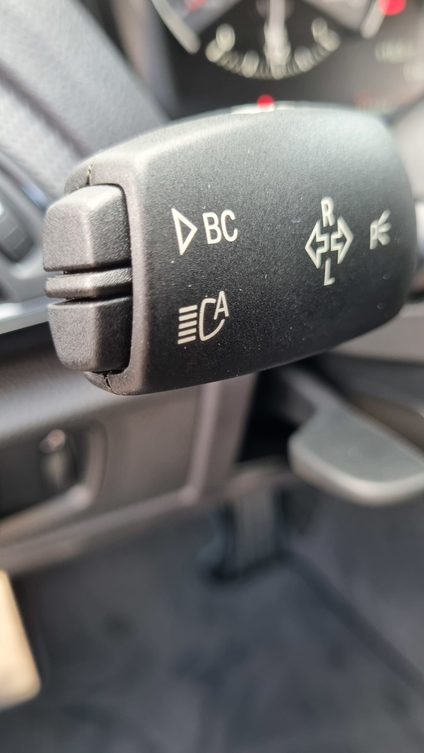 BMW M2 3.0L DKG7 370CH