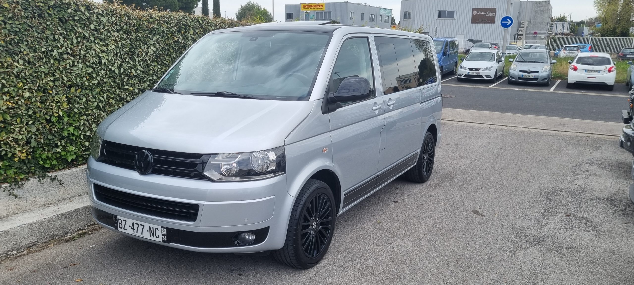 VOLKSWAGEN MULTIVAN 7 PLACES LOOK EDITION 25