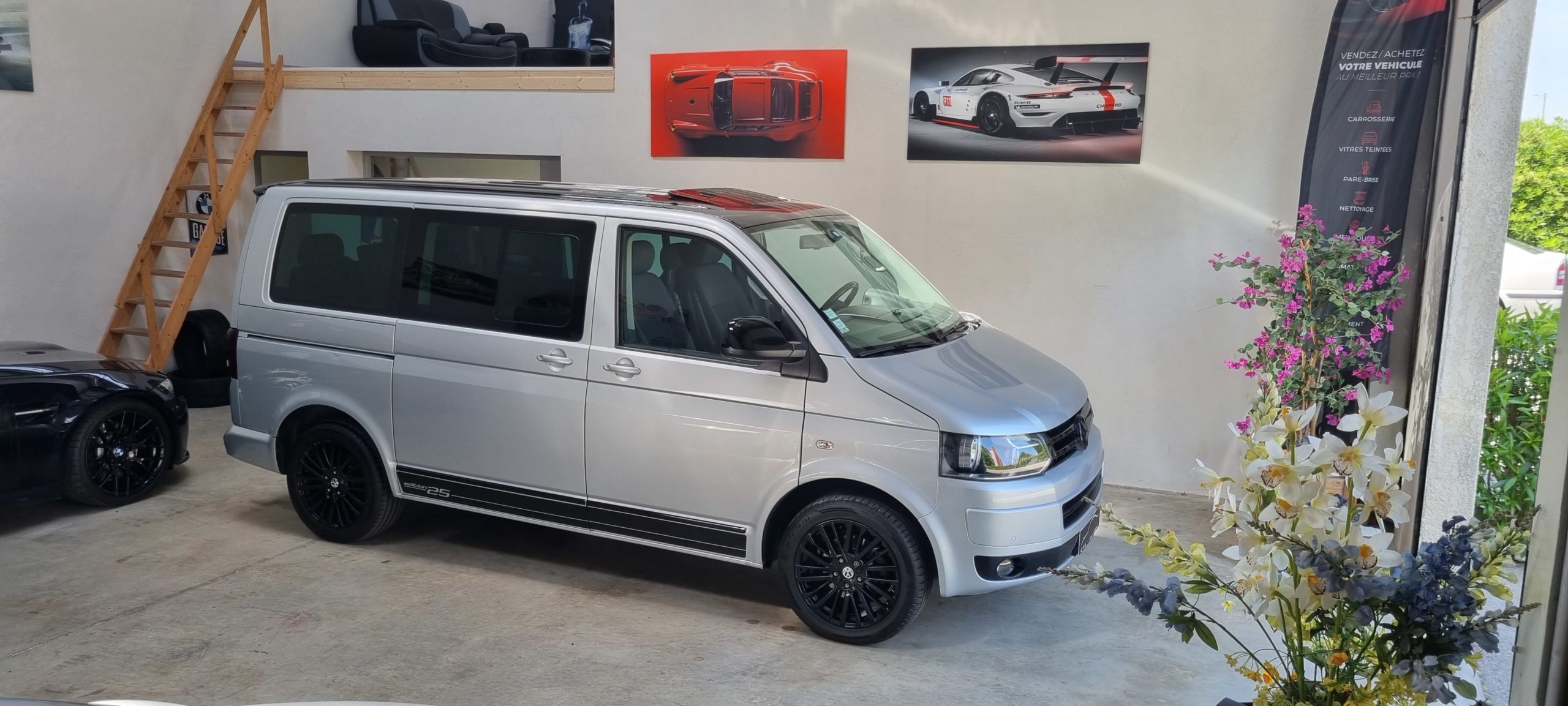 VOLKSWAGEN MULTIVAN 7 PLACES LOOK EDITION 25