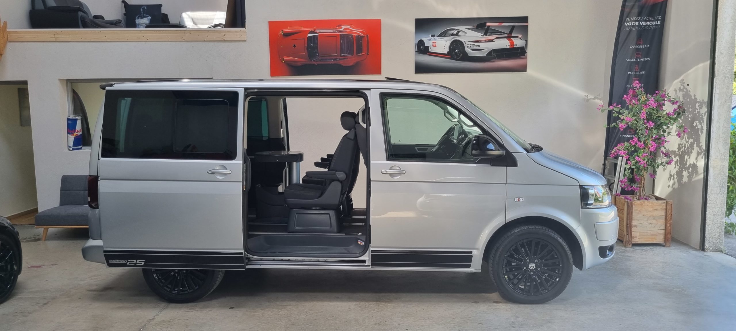 VOLKSWAGEN MULTIVAN 7 PLACES LOOK EDITION 25