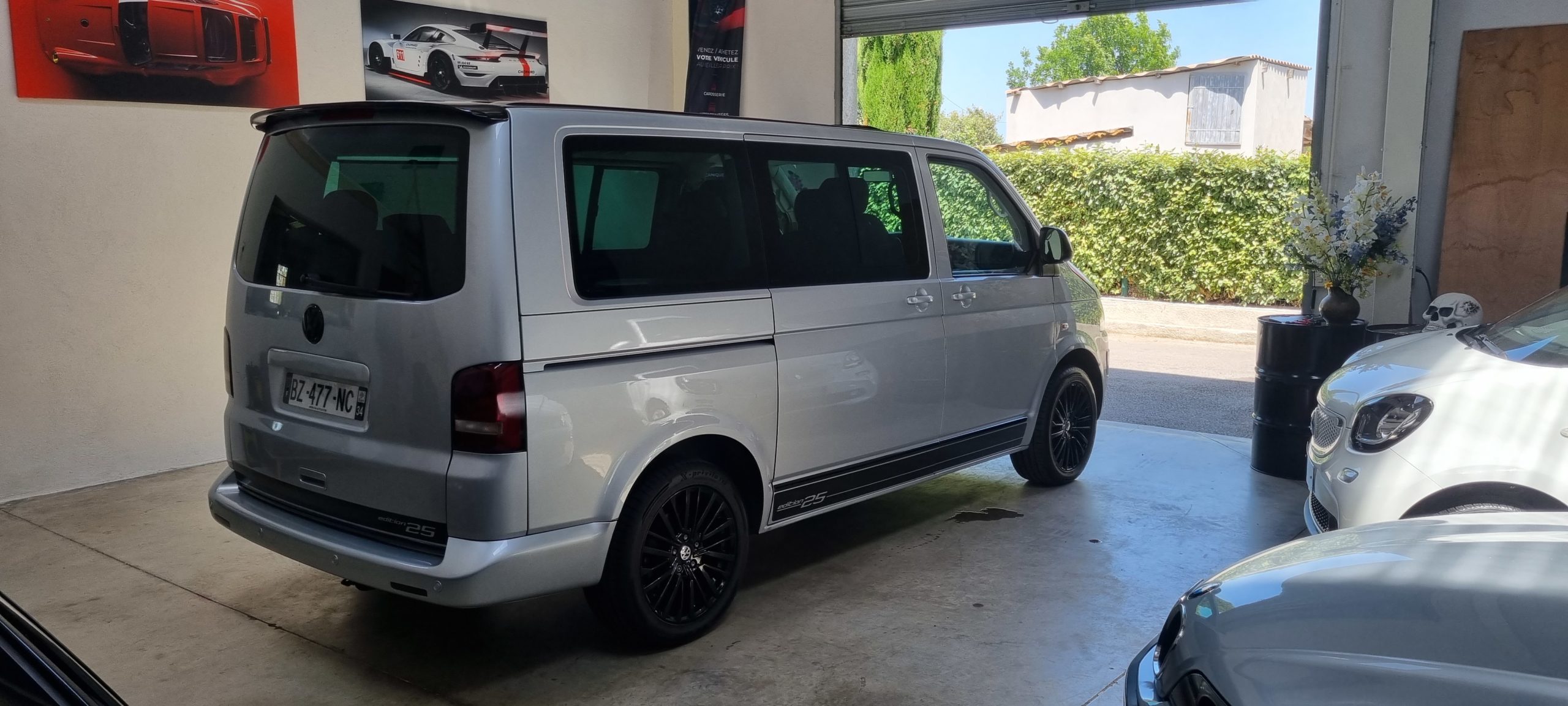 VOLKSWAGEN MULTIVAN 7 PLACES LOOK EDITION 25