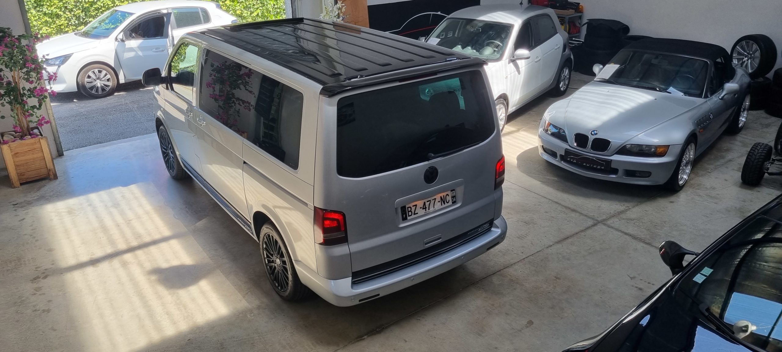 VOLKSWAGEN MULTIVAN 7 PLACES LOOK EDITION 25