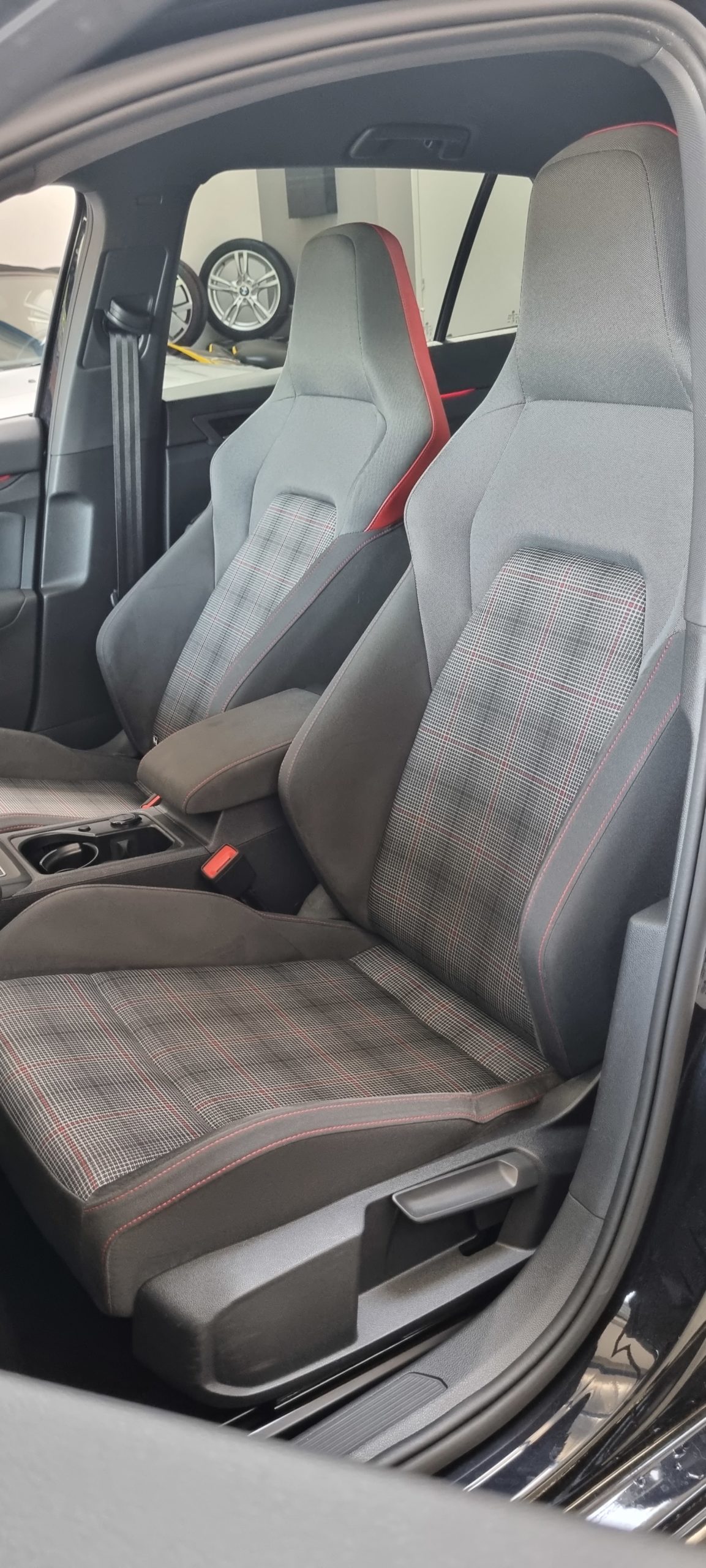 VOLKSWAGEN GOLF 8 GTI 2.0L TURBO 245CH DSG