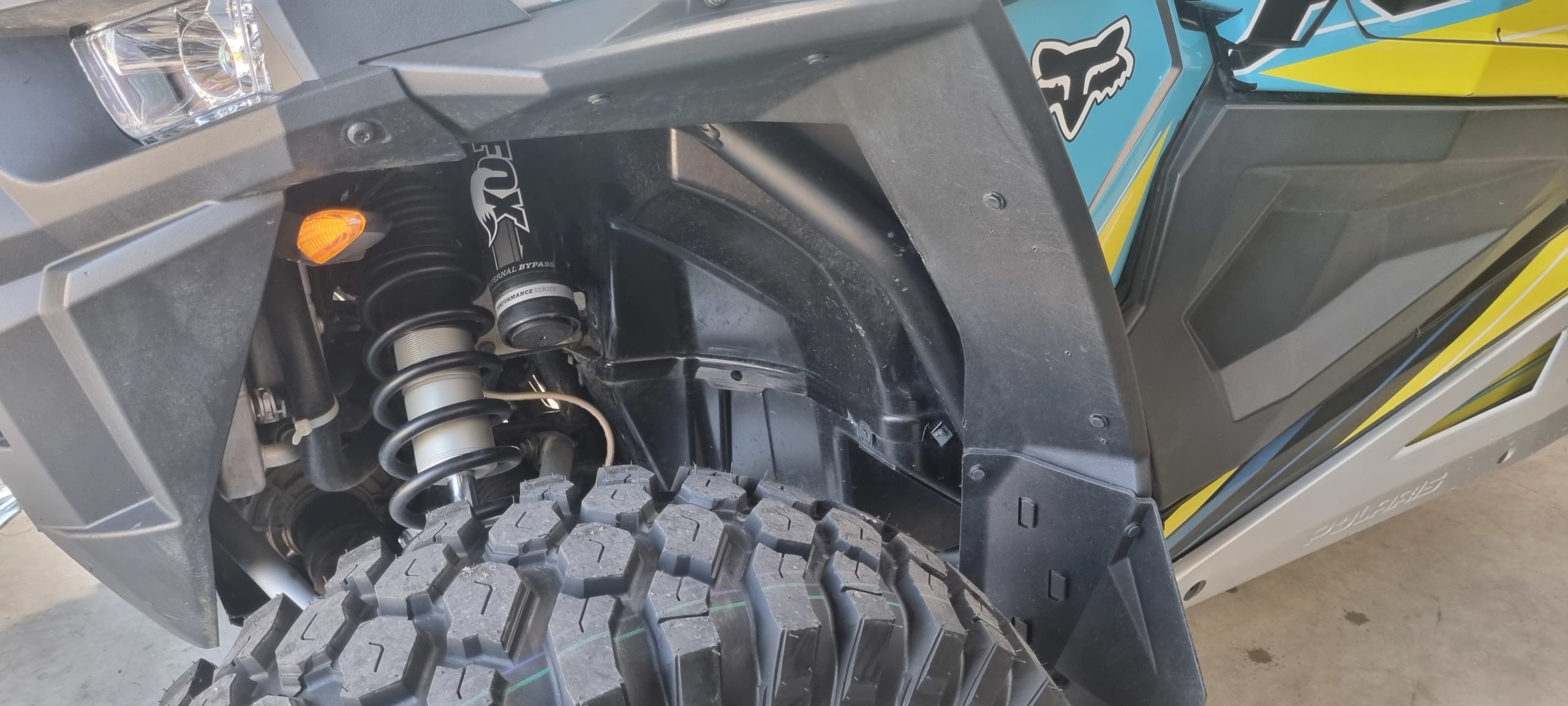 POLARIS RZR 1000 TURBO 168 CH