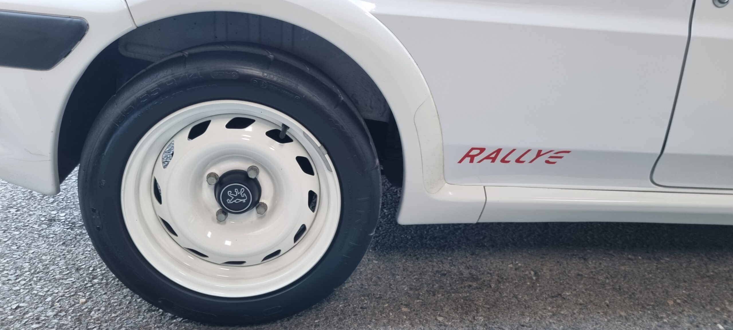 PEUGEOT 106 RALLYE “Version Light”