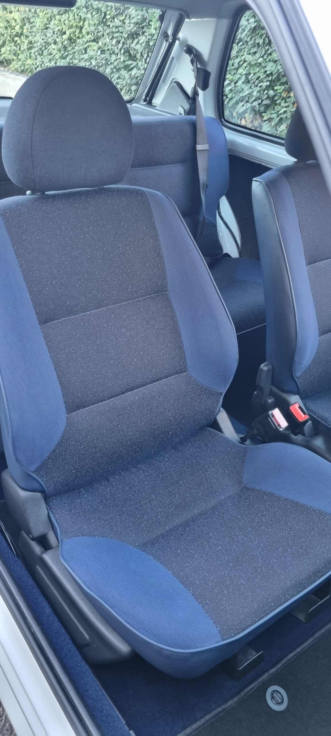 PEUGEOT 106 RALLYE “Version Light”