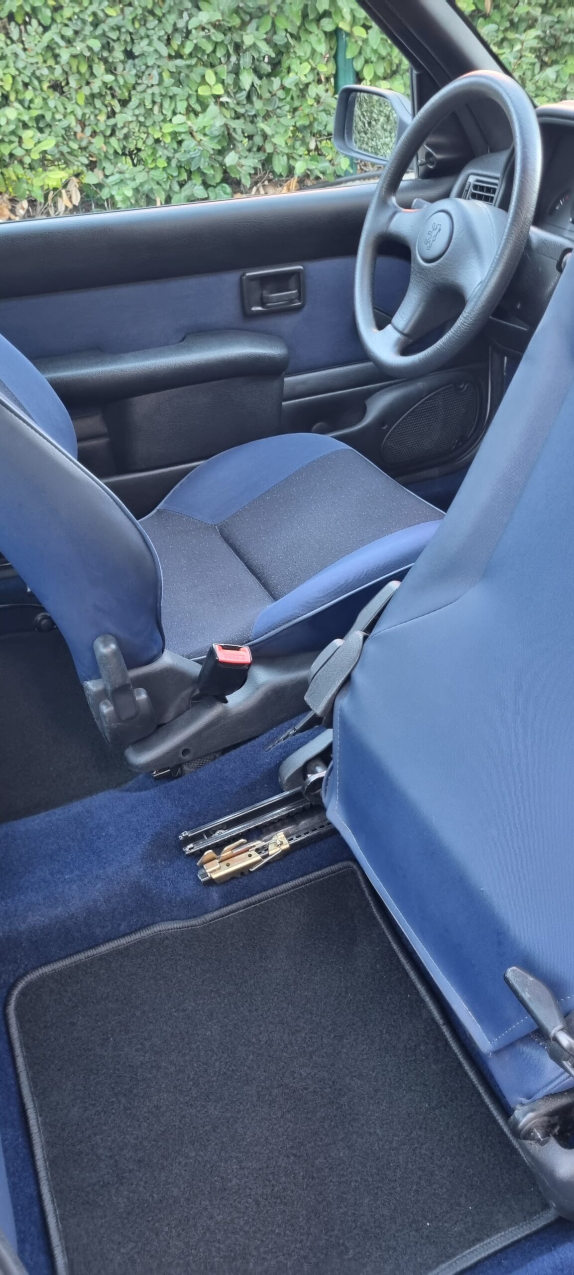 PEUGEOT 106 RALLYE “Version Light”