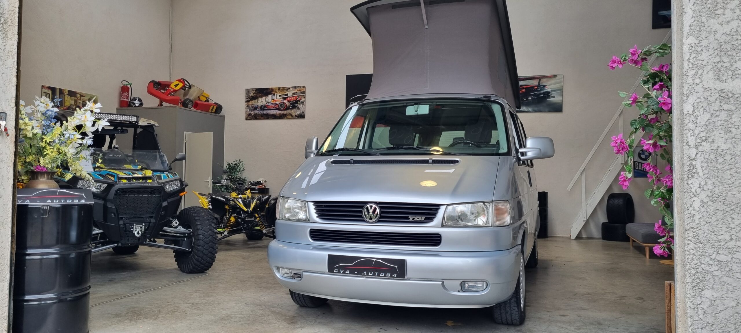 VOLKSWAGEN MULTIVAN WESTFALIA 2.5L TDI 102 CH (5 cylindres)