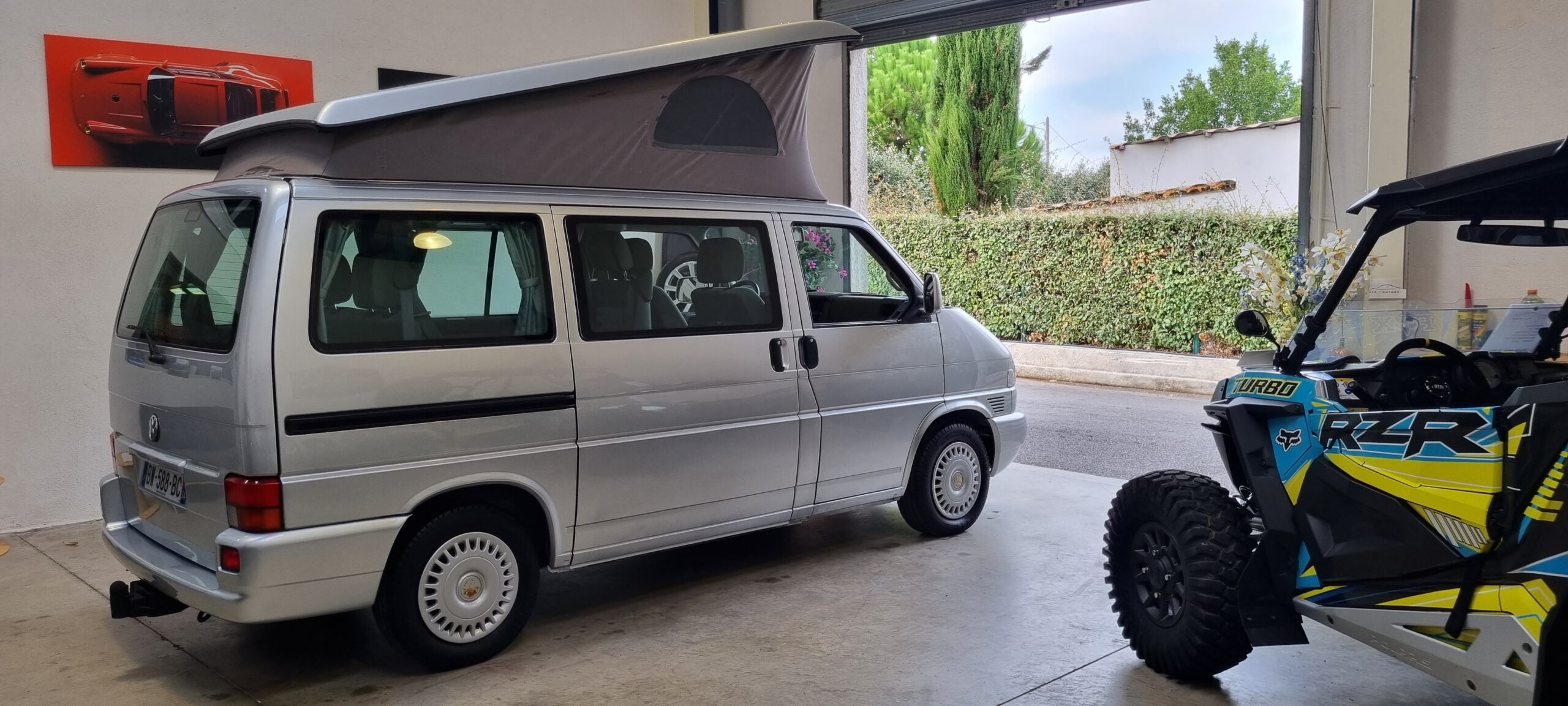 VOLKSWAGEN MULTIVAN WESTFALIA 2.5L TDI 102 CH (5 cylindres)