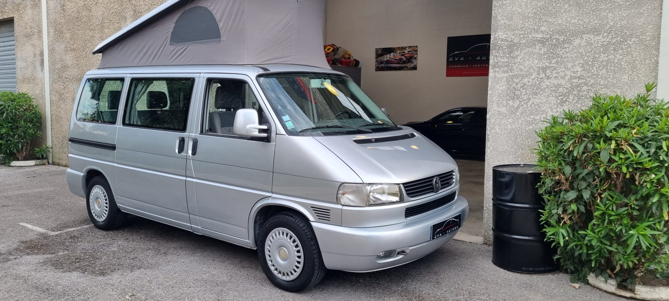 VOLKSWAGEN MULTIVAN WESTFALIA 2.5L TDI 102 CH (5 cylindres)