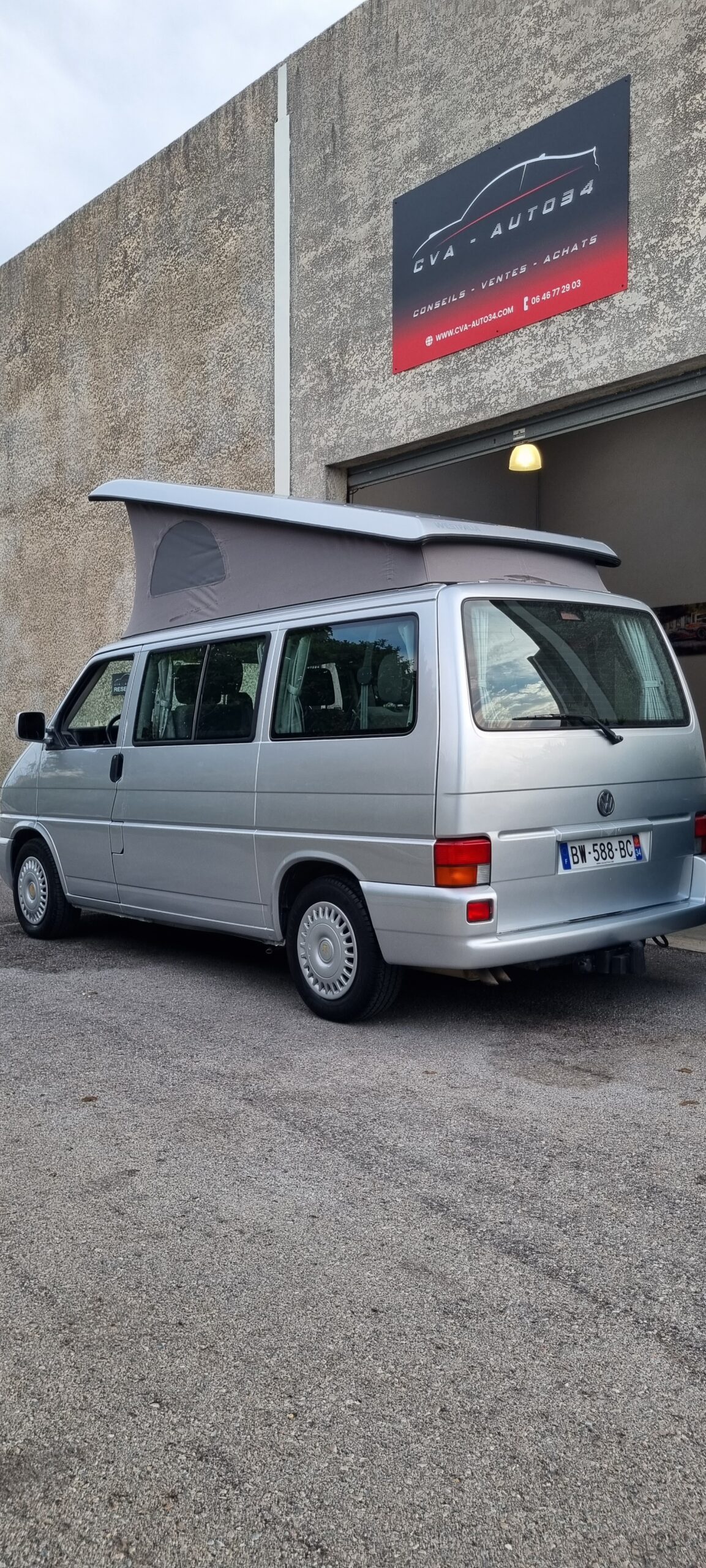 VOLKSWAGEN MULTIVAN WESTFALIA 2.5L TDI 102 CH (5 cylindres)
