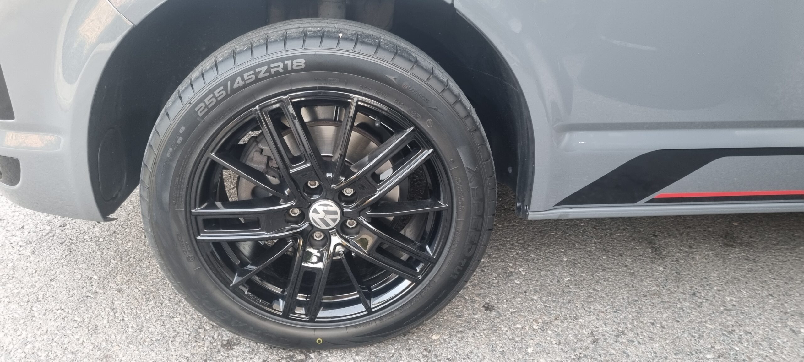 VOLKSWAGEN TRANSPORTER 2.0L TDI 150CH “LOOK UNIQUE”