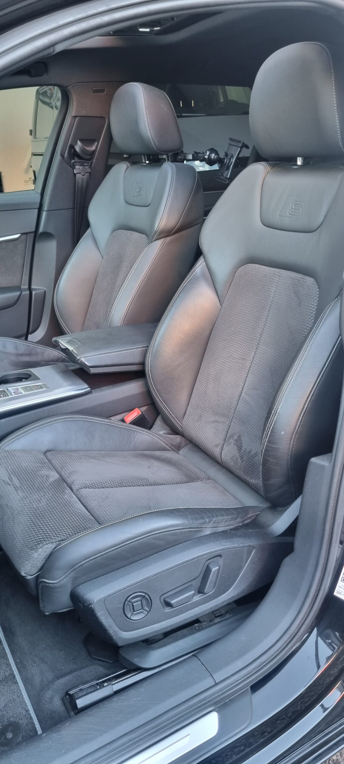 AUDI A6 AVANT 3.0L TDI 204CH S-LINE