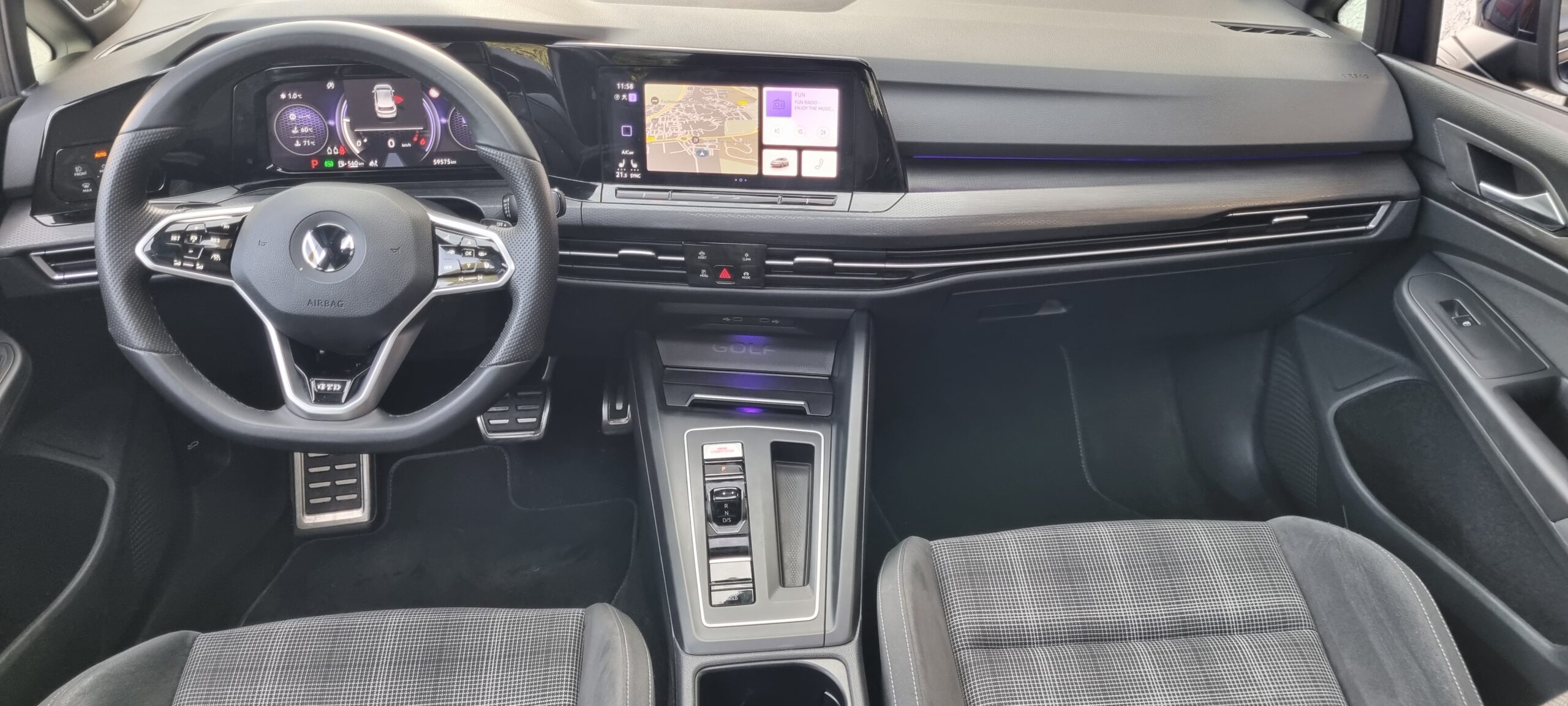 VOLKSWAGEN GOLF 8 GTD 2.0L TDI 200CH DSG7