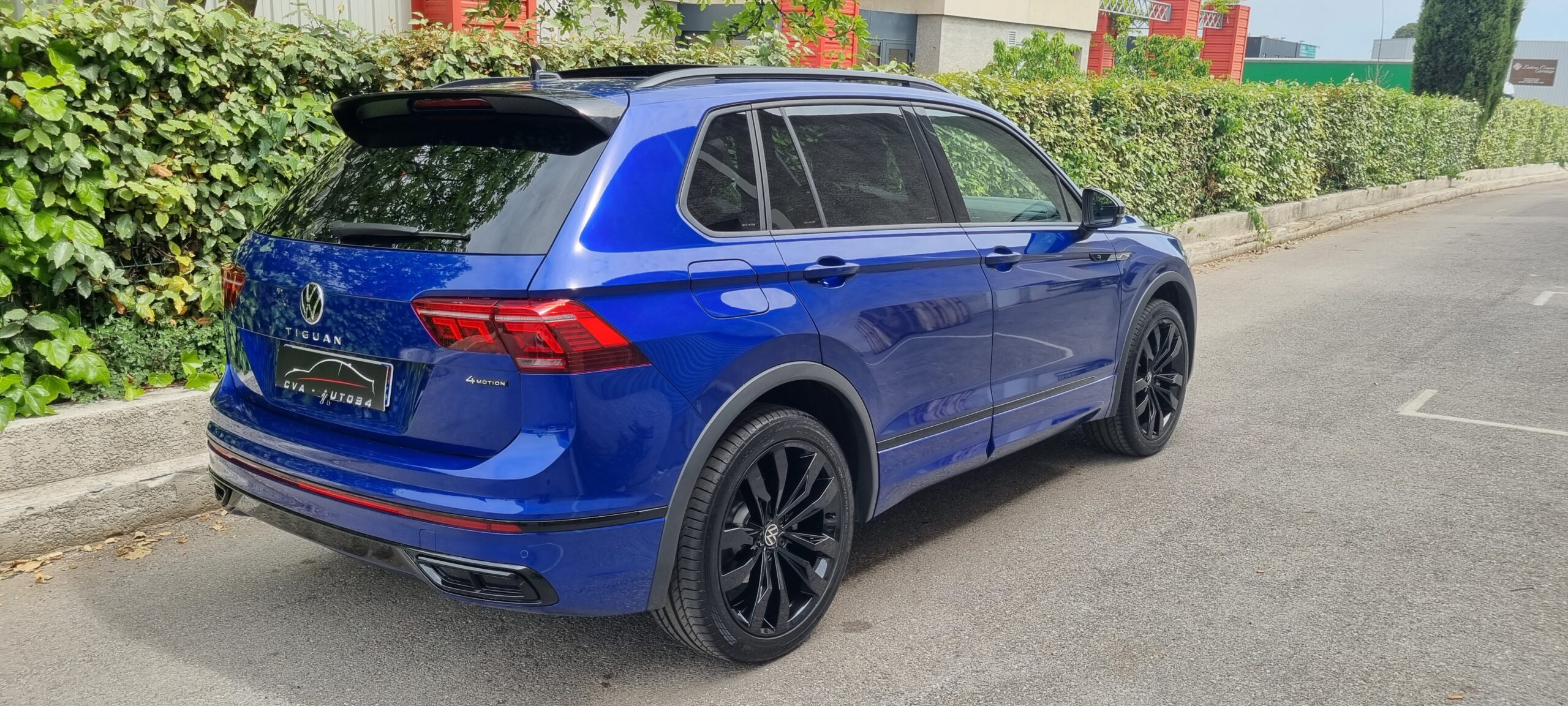 VOLKSWAGEN TIGUAN 2.0L TDI 200CH EXCLUSIVE R-LINE