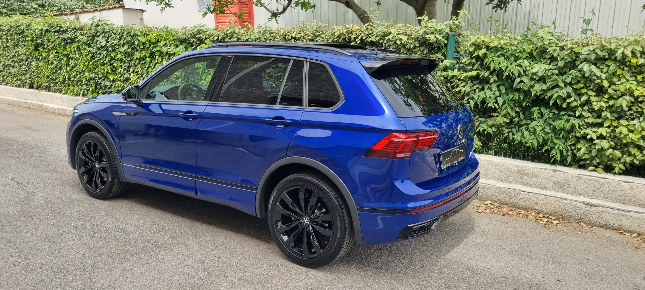 VOLKSWAGEN TIGUAN 2.0L TDI 200CH EXCLUSIVE R-LINE