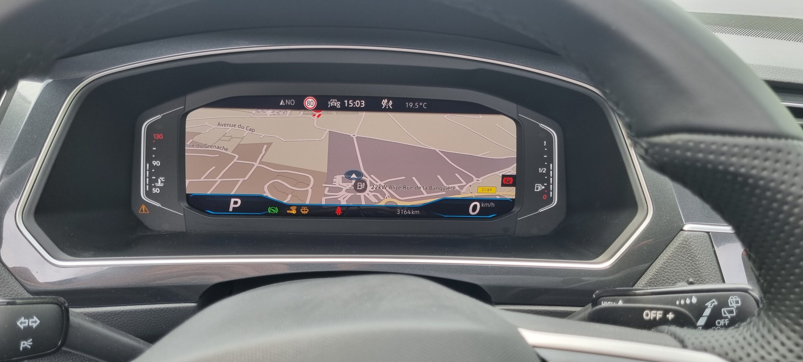 VOLKSWAGEN TIGUAN 2.0L TDI 200CH EXCLUSIVE R-LINE