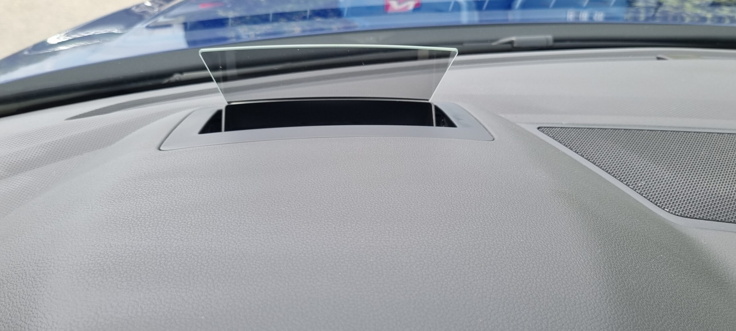 VOLKSWAGEN TIGUAN 2.0L TDI 200CH EXCLUSIVE R-LINE