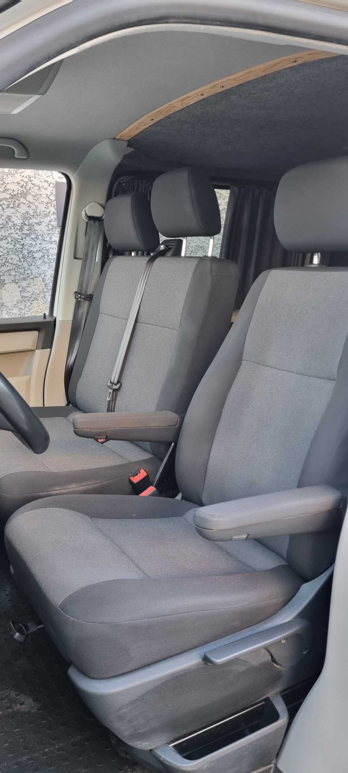 VOLKSWAGEN TRANSPORTER T6 2.0L TDI 150 CH EDITION AVEC AMENAGEMENT “CAMPING”