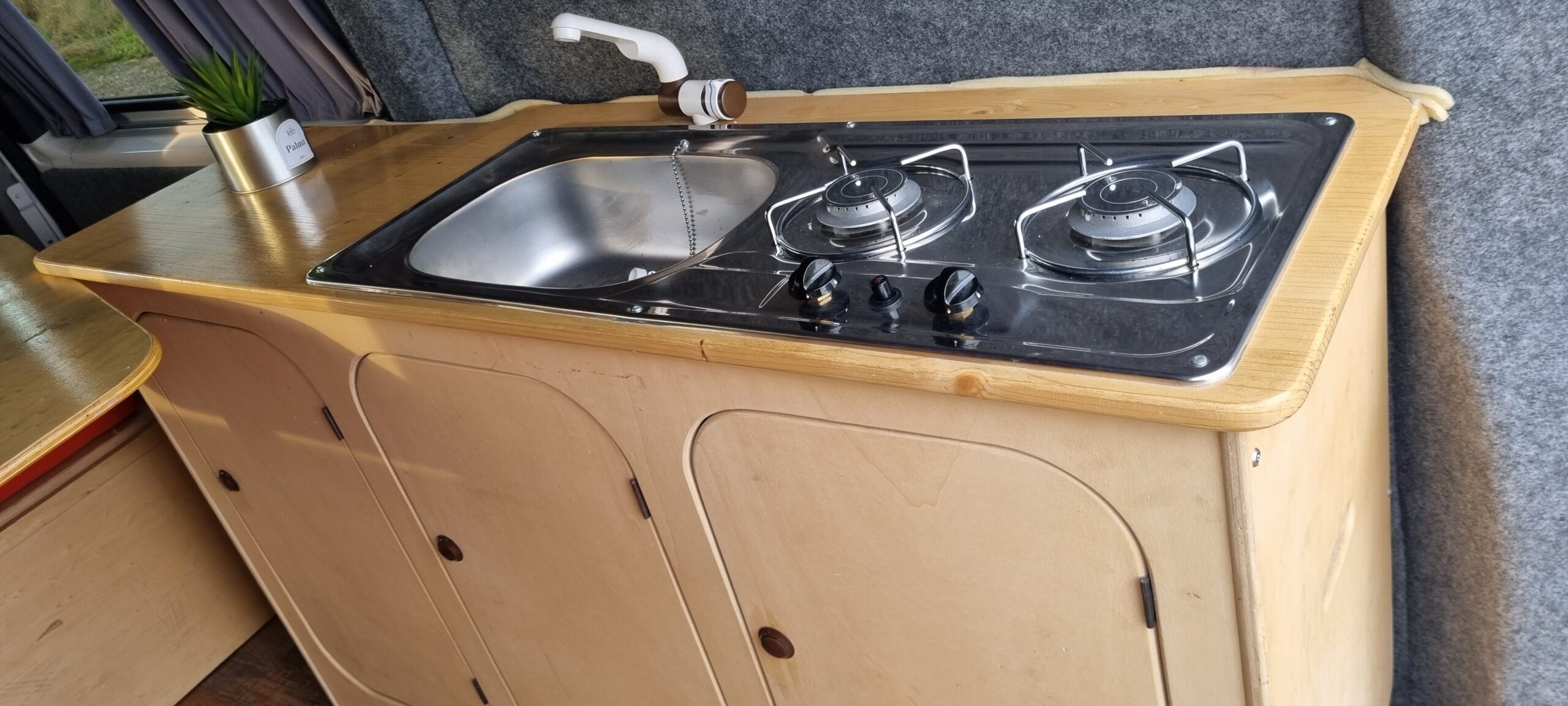 VOLKSWAGEN TRANSPORTER T6 2.0L TDI 150 CH EDITION AVEC AMENAGEMENT “CAMPING”