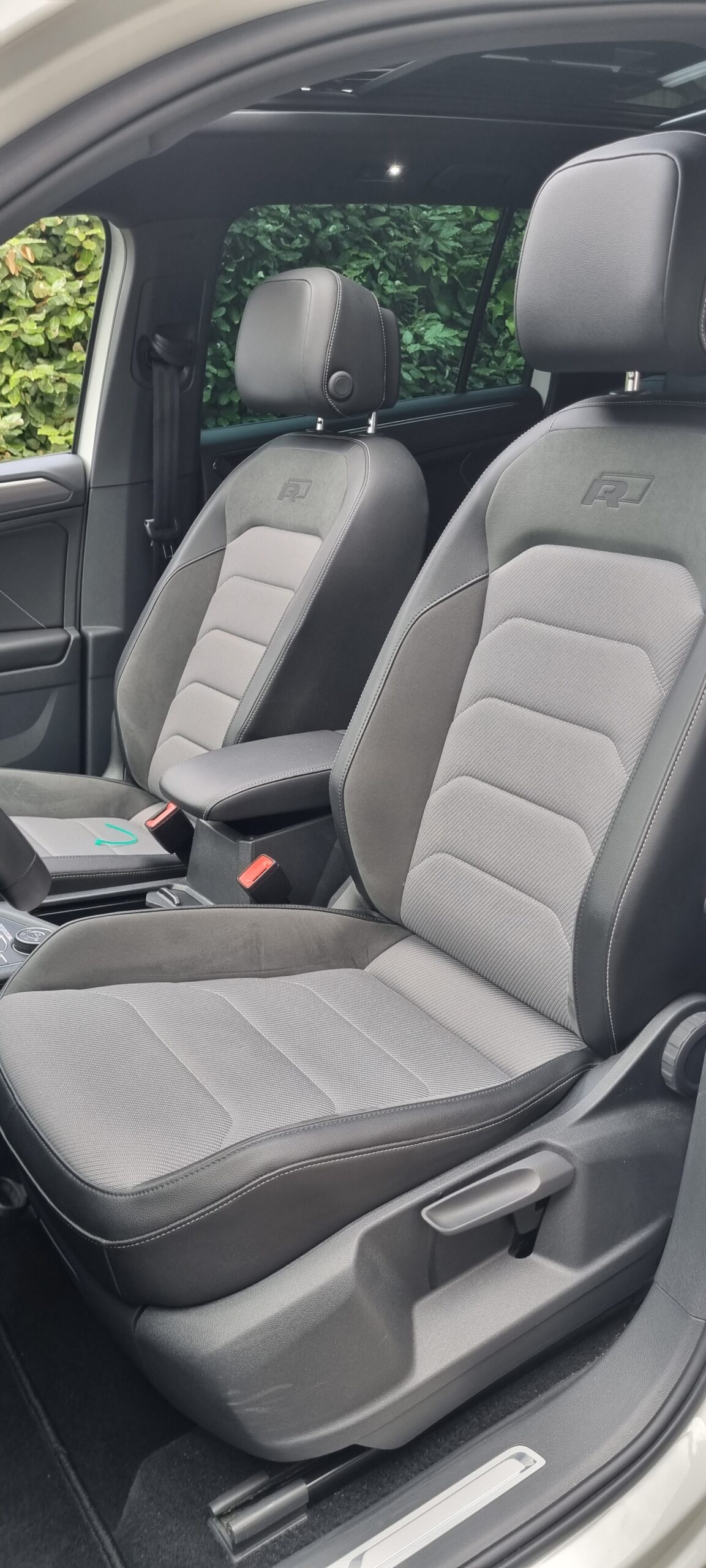 VOLKSWAGEN TIGUAN 2.0L TDI 190 CH EXCLUSIVE R-LINE 4MOTION