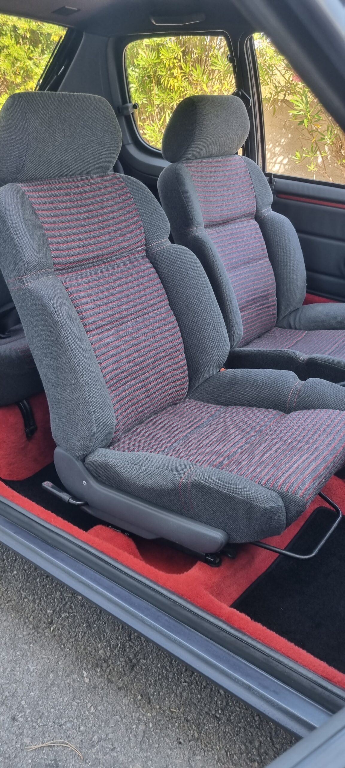 PEUGEOT 205 GTI 1.6L 115CH