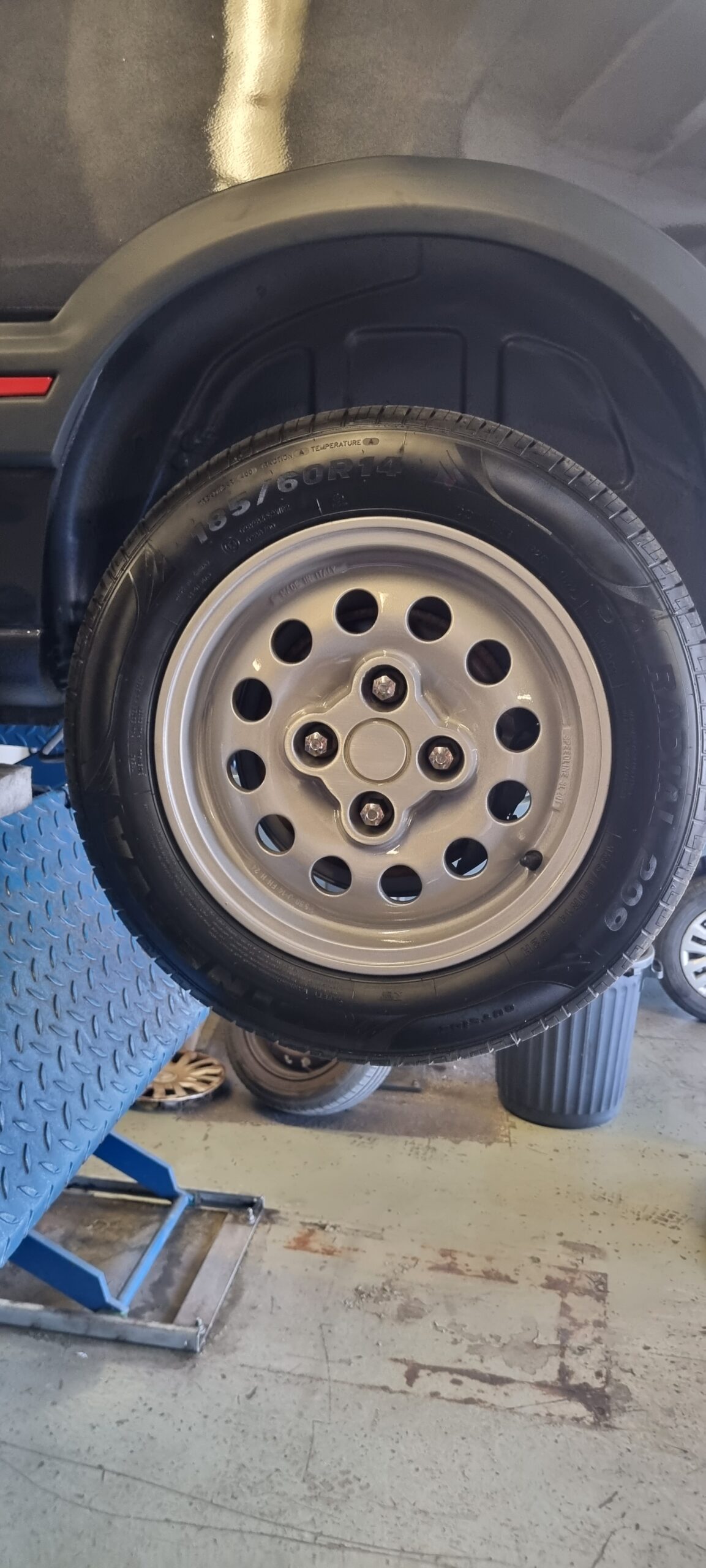 PEUGEOT 205 GTI 1.6L 115CH