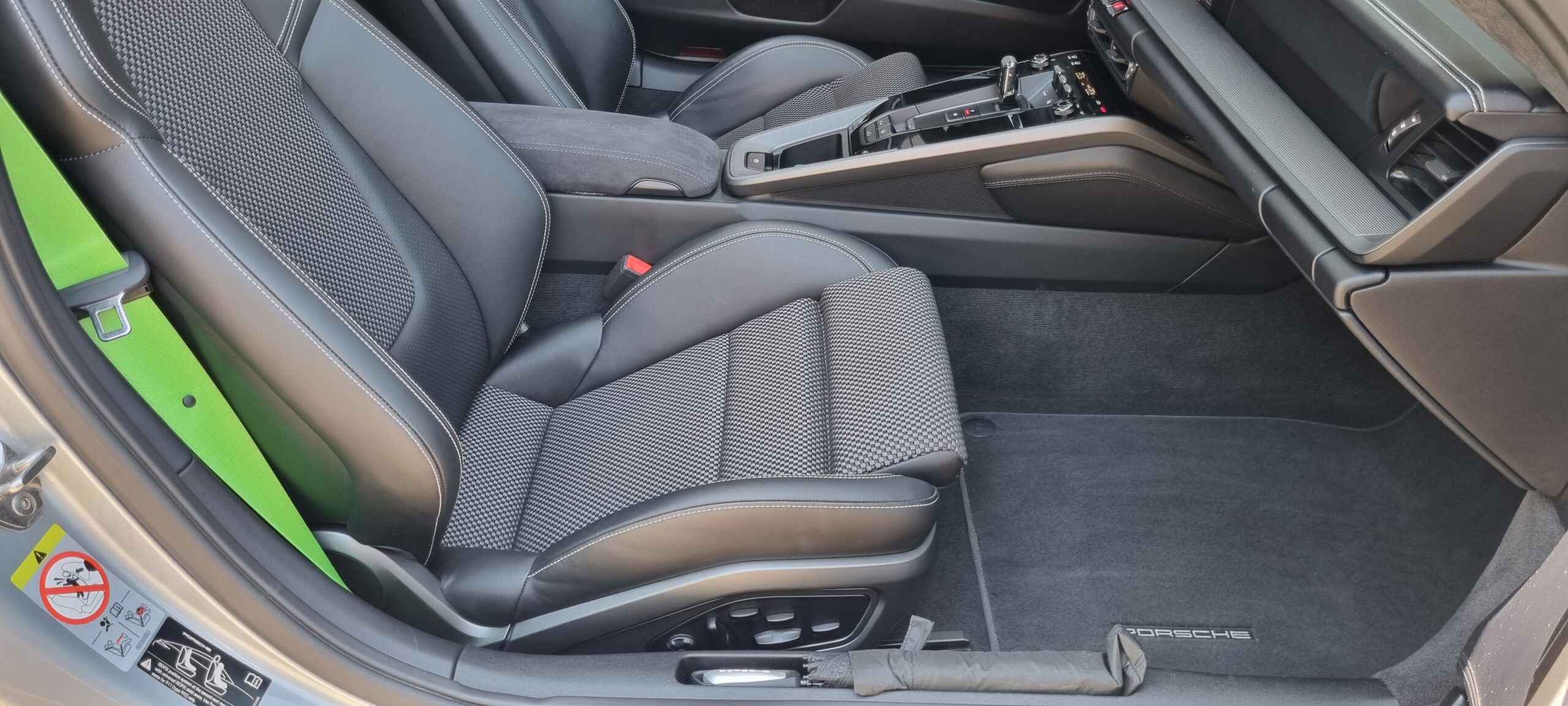 PORSCHE 992 CARRERA 4S 3.0L 450CH