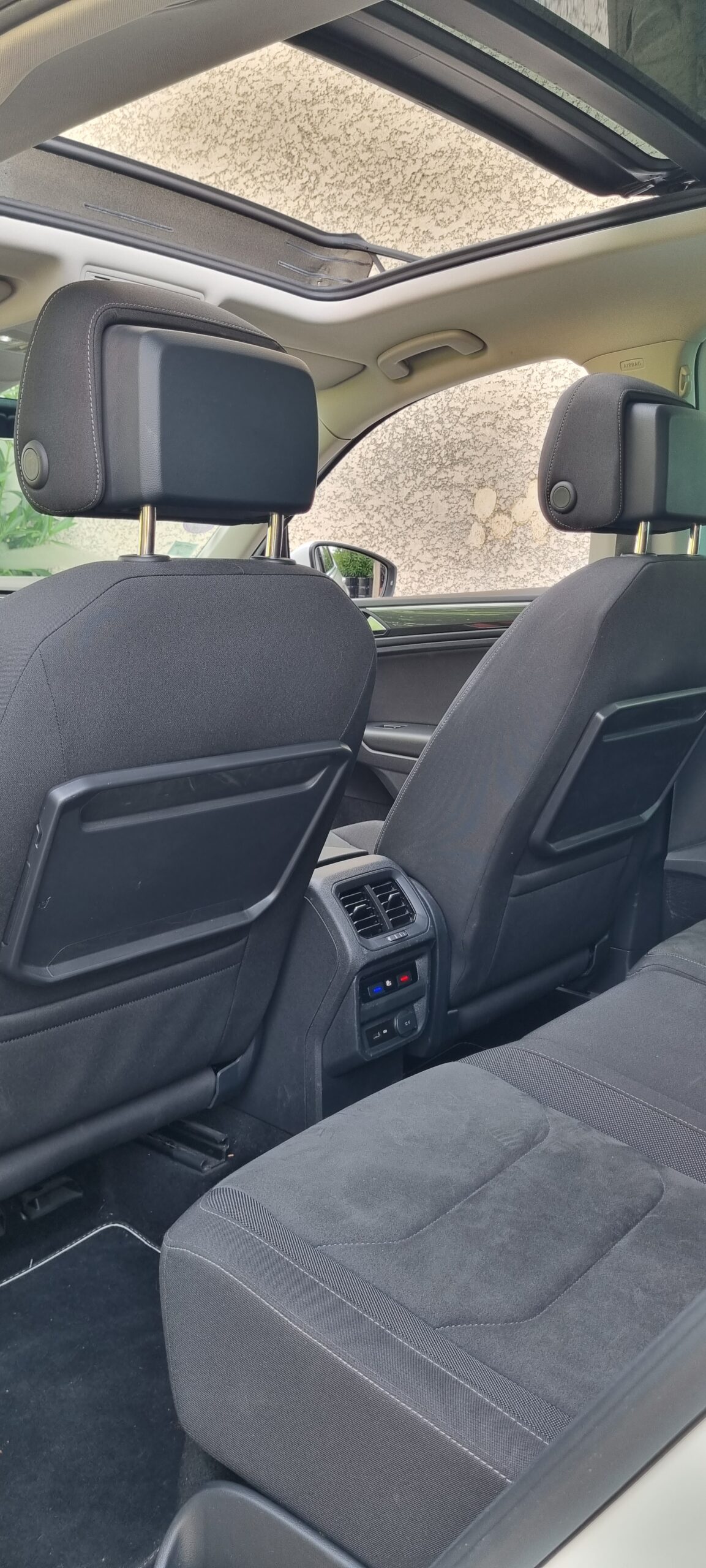 VOLKSWAGEN TIGUAN 1.5L TSI 150CH R-LINE DSG7