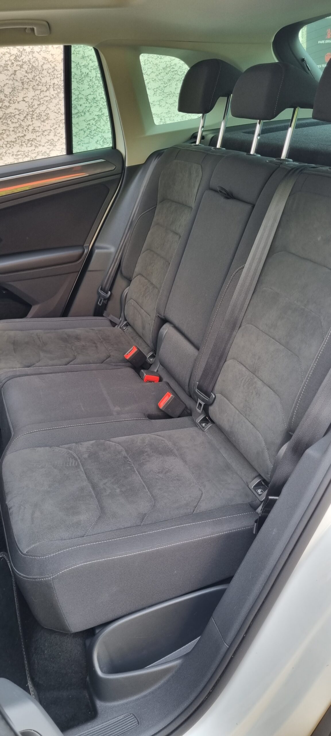 VOLKSWAGEN TIGUAN 1.5L TSI 150CH R-LINE DSG7