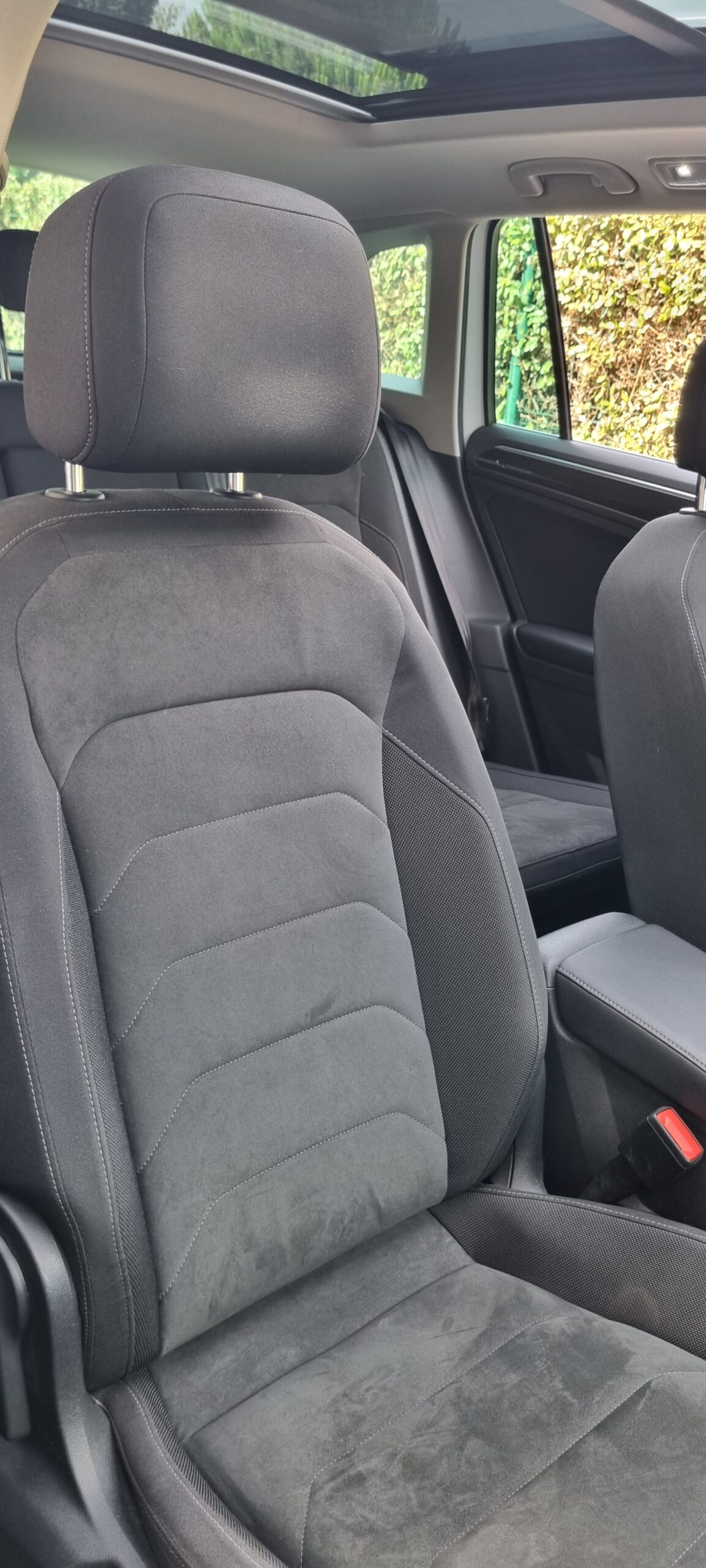 VOLKSWAGEN TIGUAN 1.5L TSI 150CH R-LINE DSG7