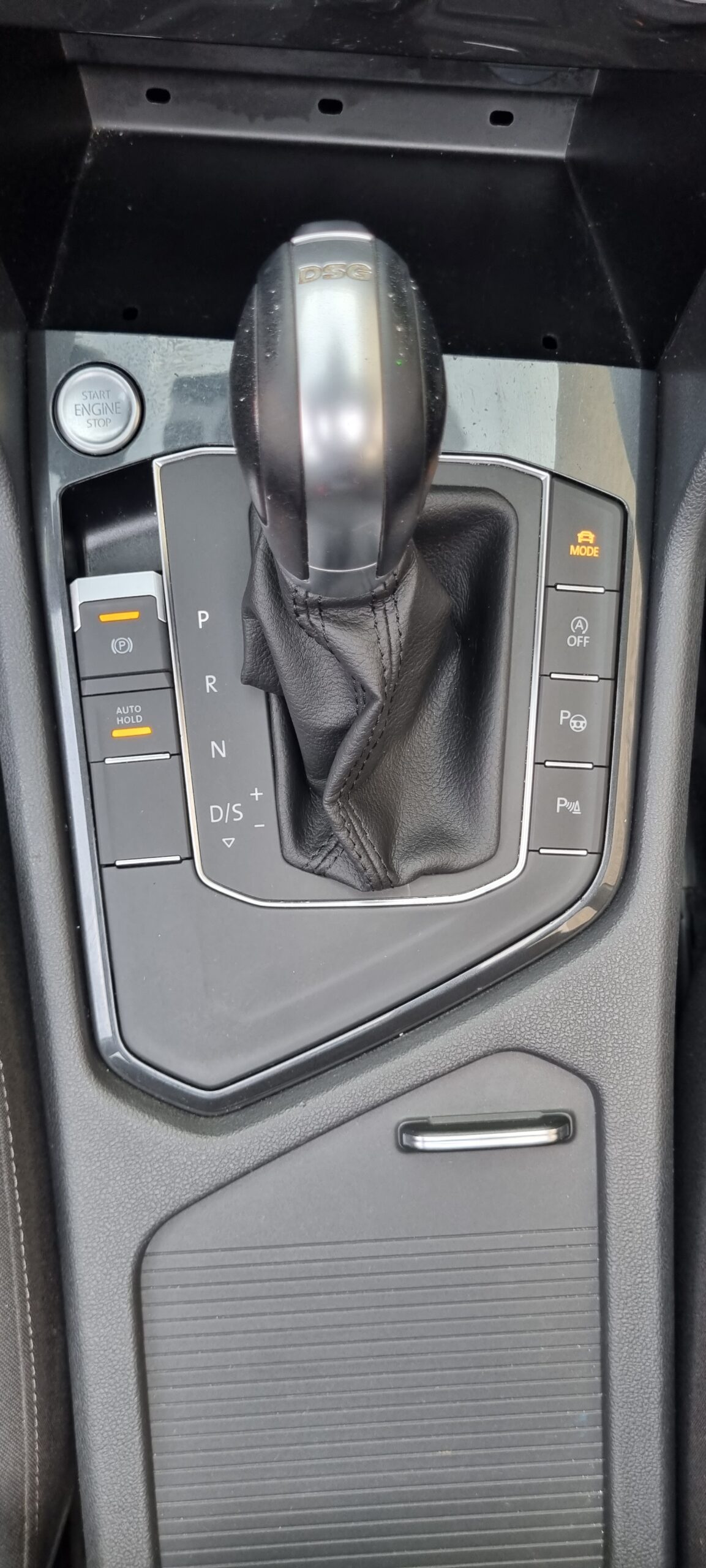 VOLKSWAGEN TIGUAN 1.5L TSI 150CH R-LINE DSG7