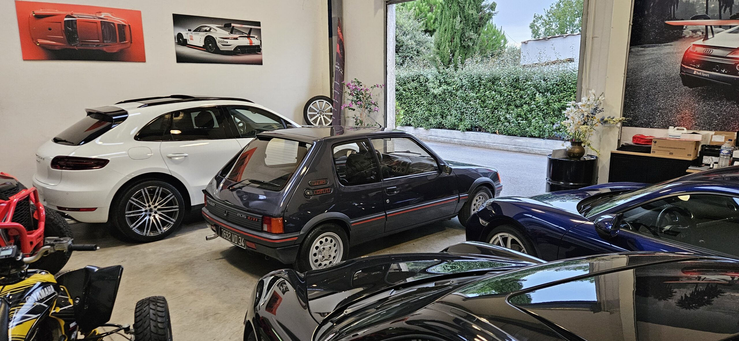 PEUGEOT 205 GTI 1.6L 115CH