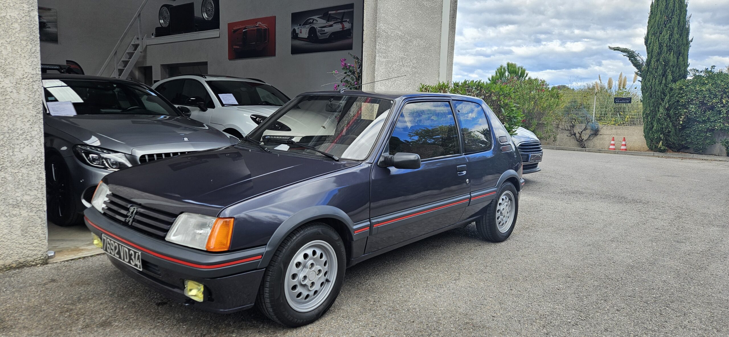 PEUGEOT 205 GTI 1.6L 115CH