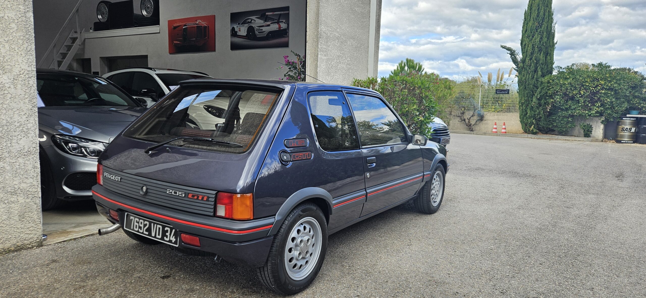 PEUGEOT 205 GTI 1.6L 115CH