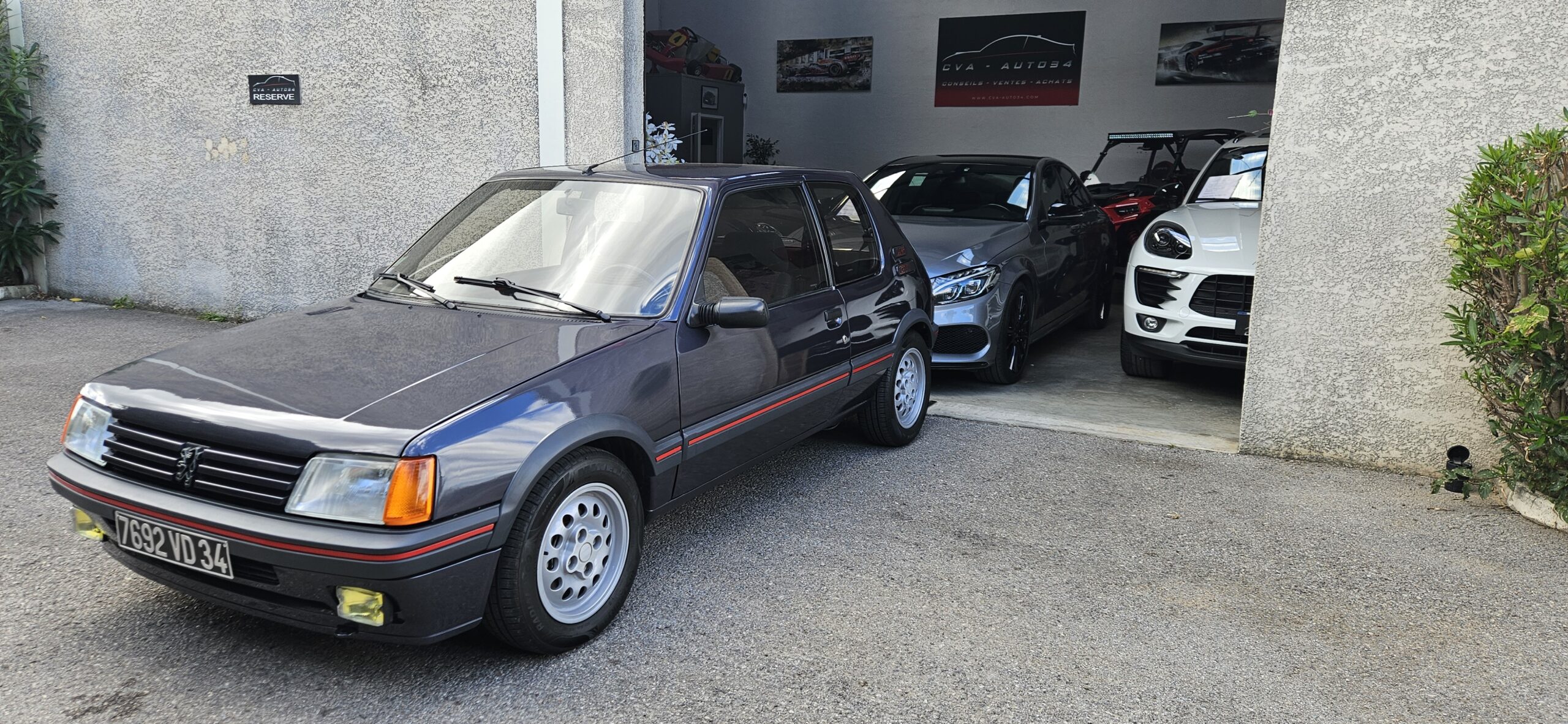 PEUGEOT 205 GTI 1.6L 115CH