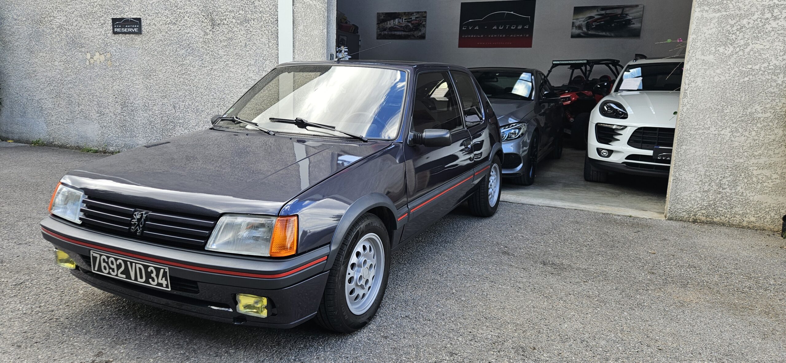 PEUGEOT 205 GTI 1.6L 115CH