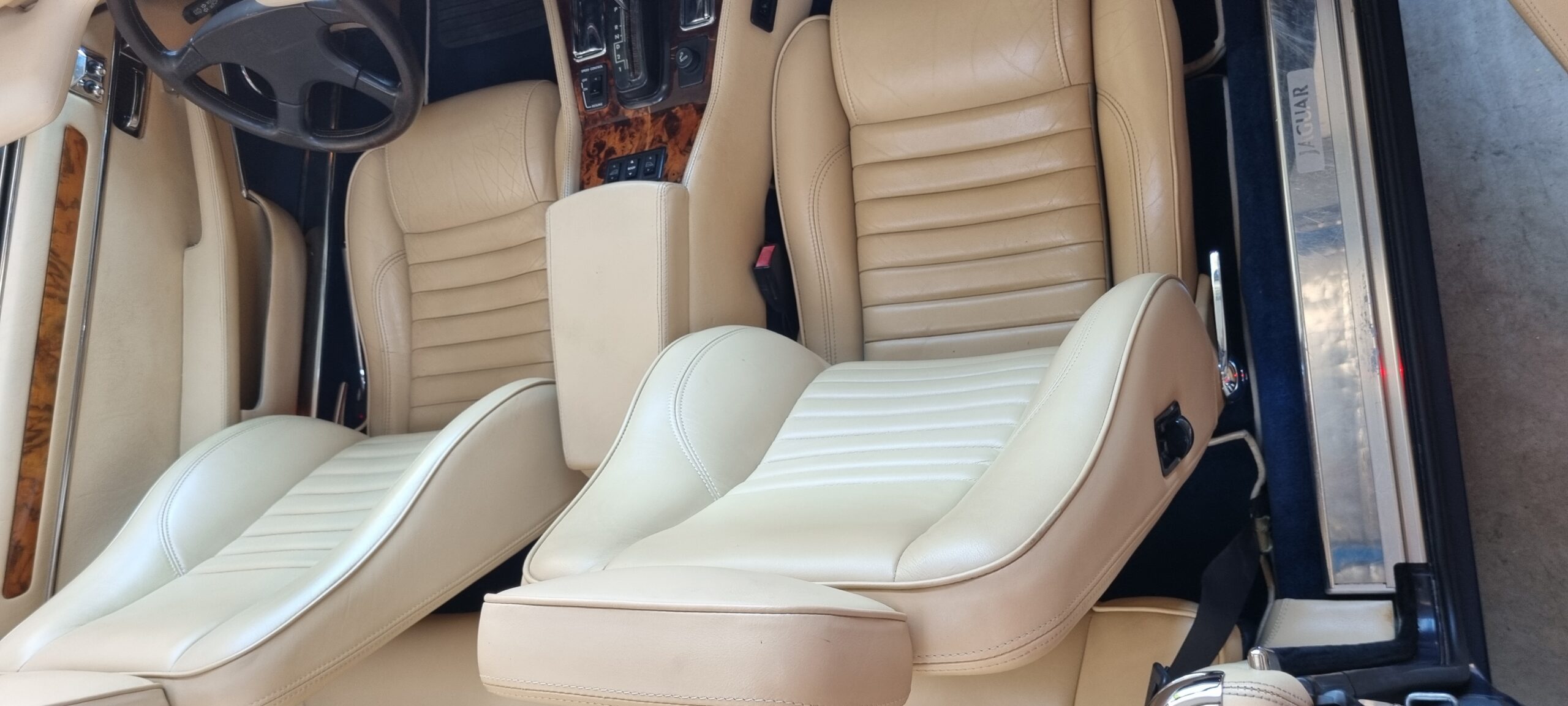 JAGUAR XJS V12 CABRIOLET 5.3L 295CH