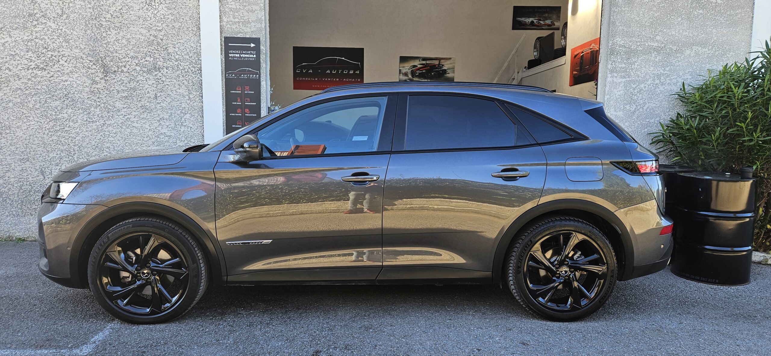 DS DS7 Crossback E-Tense 1.6 THP 16V 300 Plug in Hybrid 4X4 LOUVRE