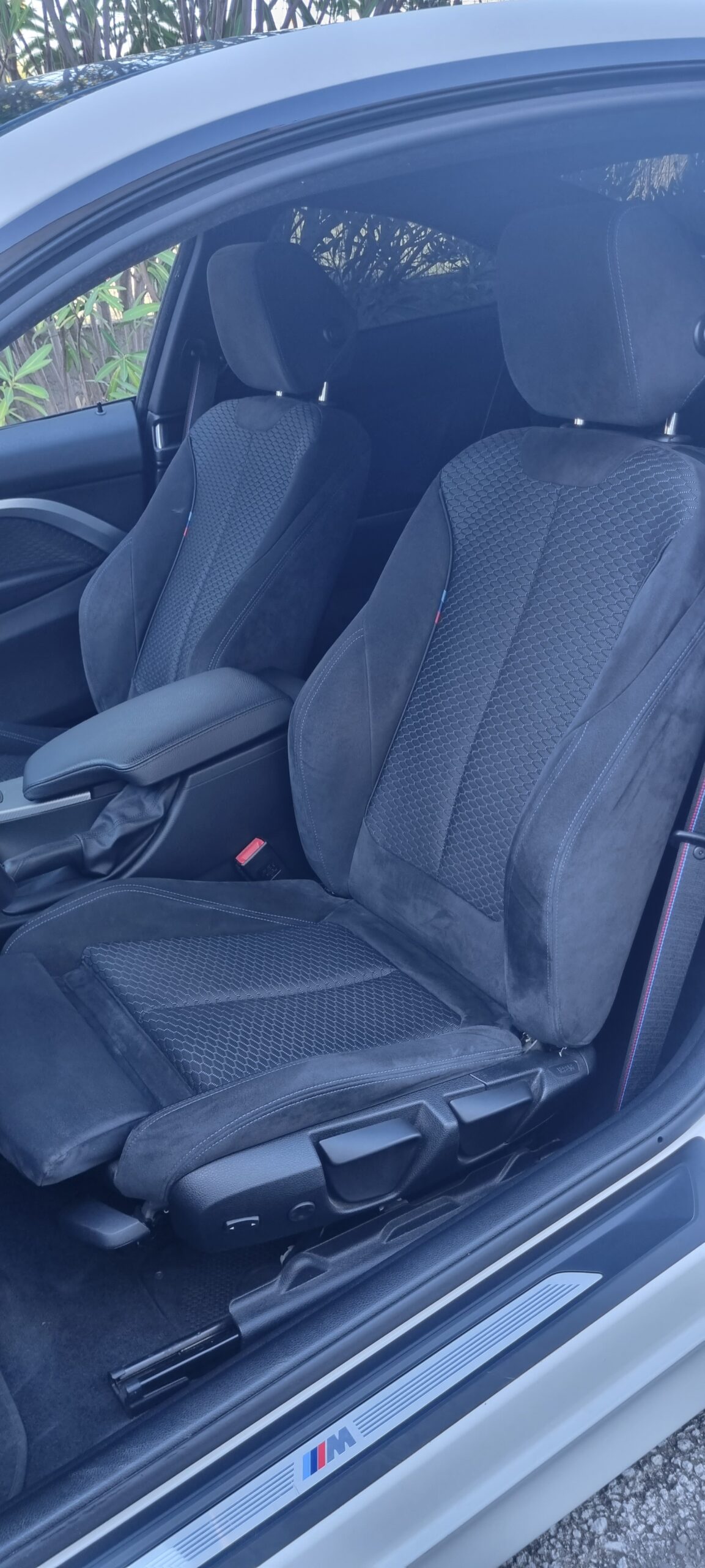 UNIQUE BMW 420D COUPE PACK M LOOK M4