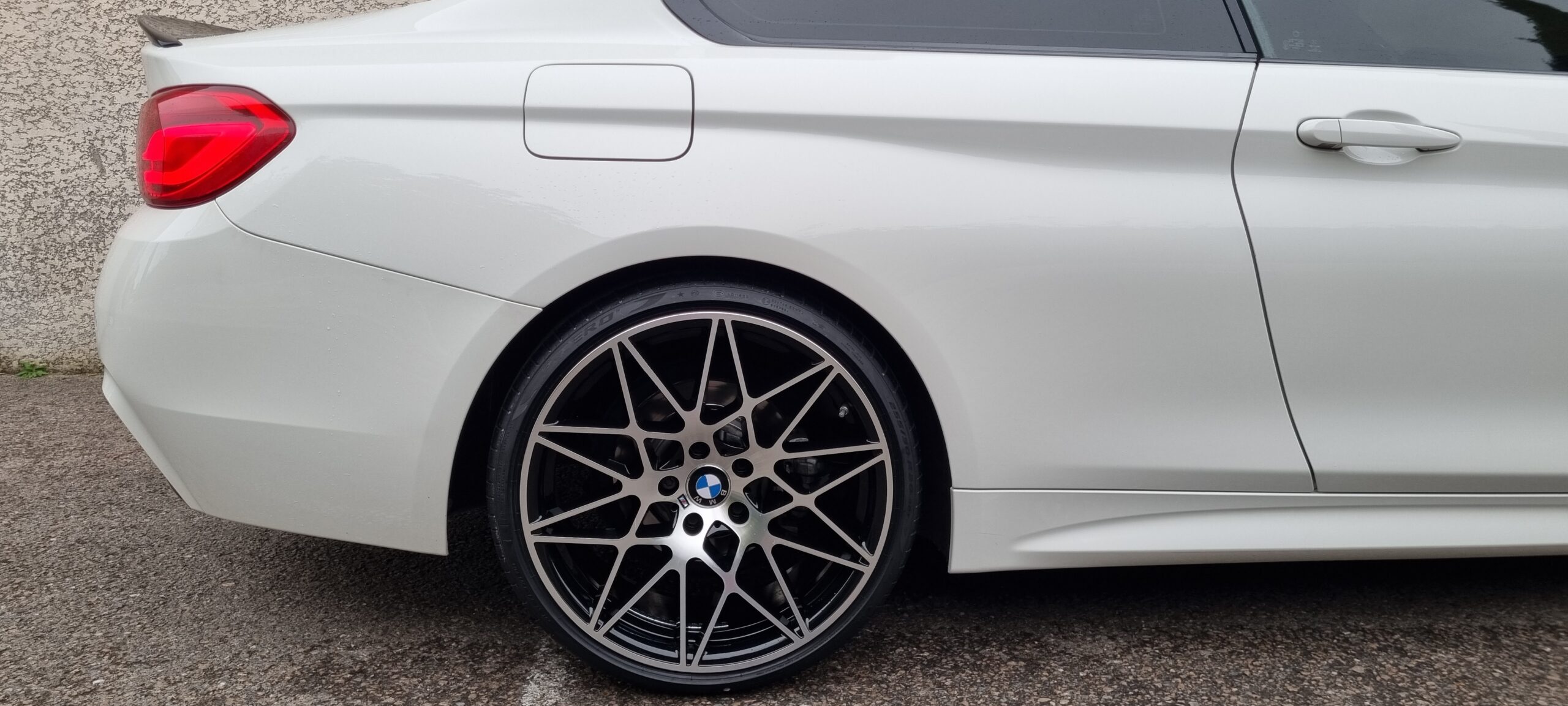 UNIQUE BMW 420D COUPE PACK M LOOK M4